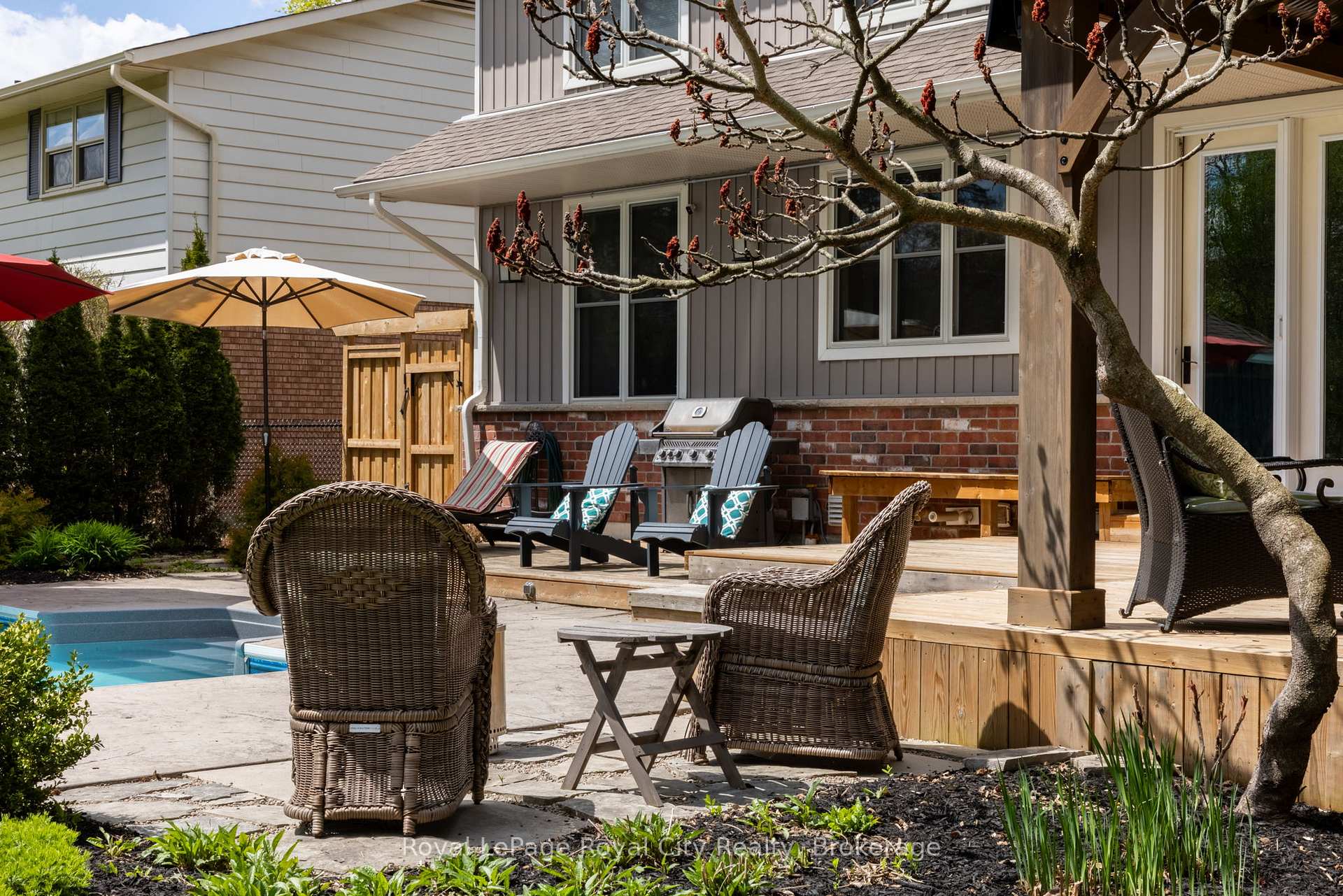 Photo 46 of 255 Normandy Avenue, Waterloo, Lincoln Village — HOMEH