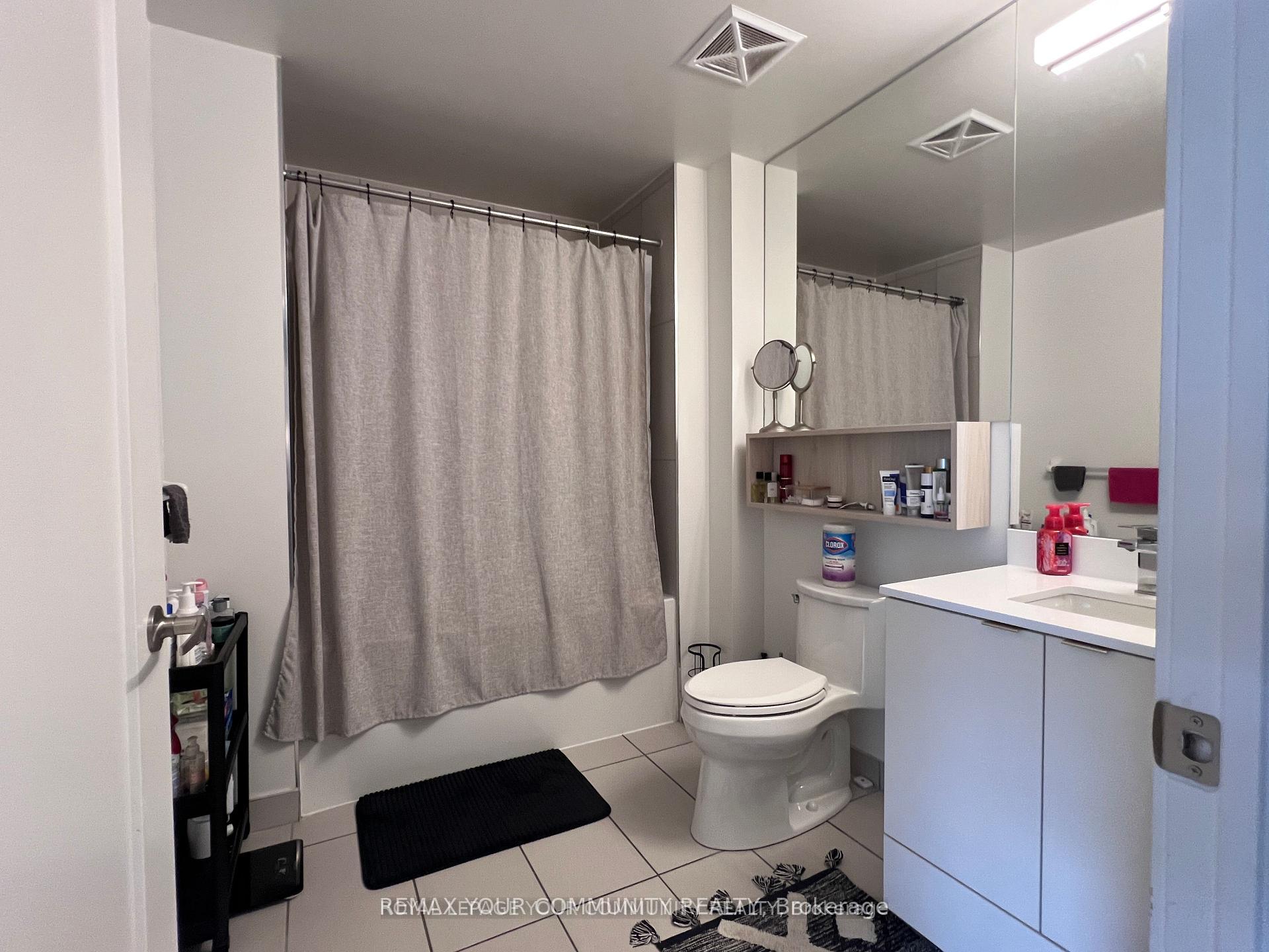 Photo 15 of Unit 1422, 60 Princess Street, Toronto, Waterfront Communities — HOMEH