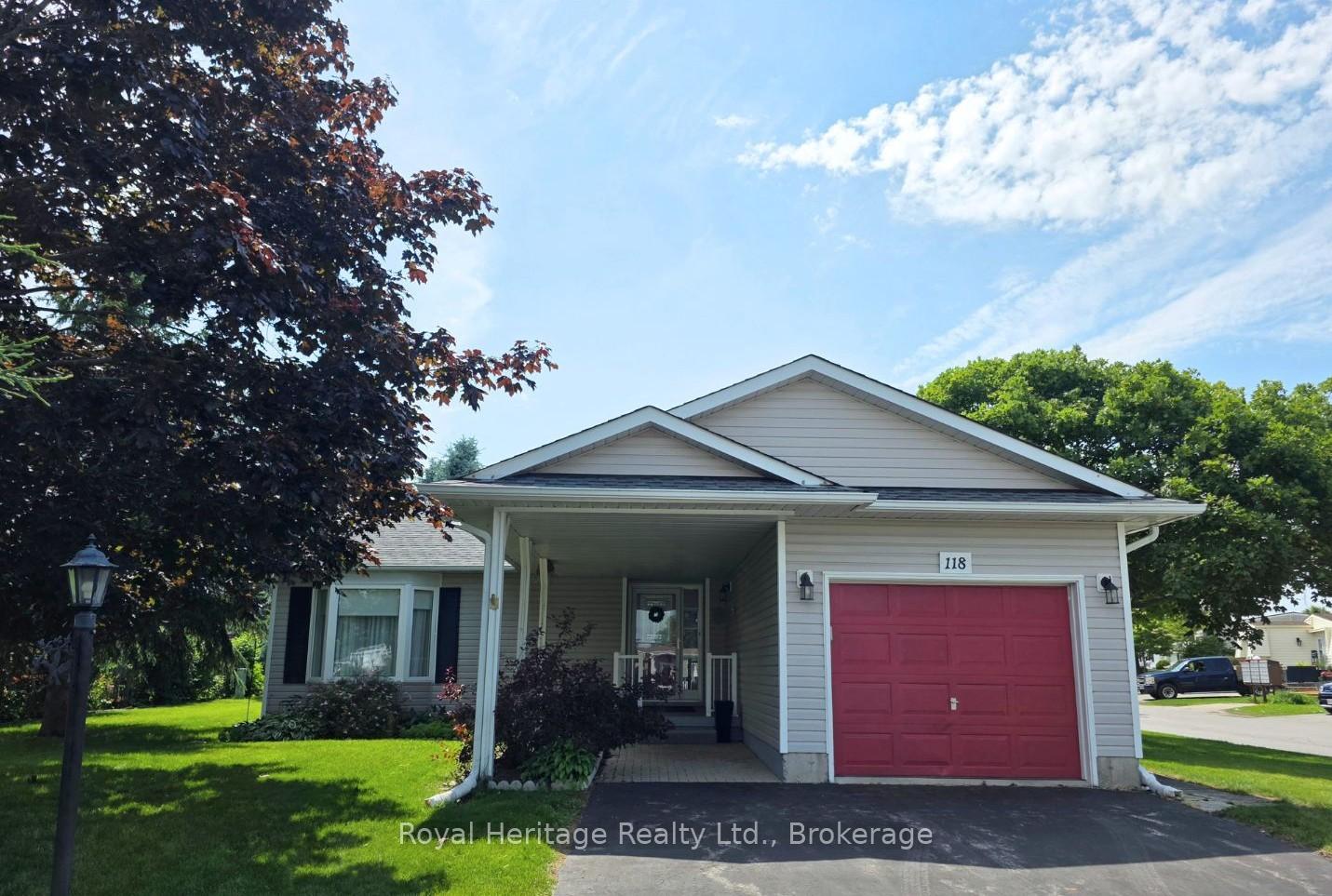 Front of 118 Bluffs Road