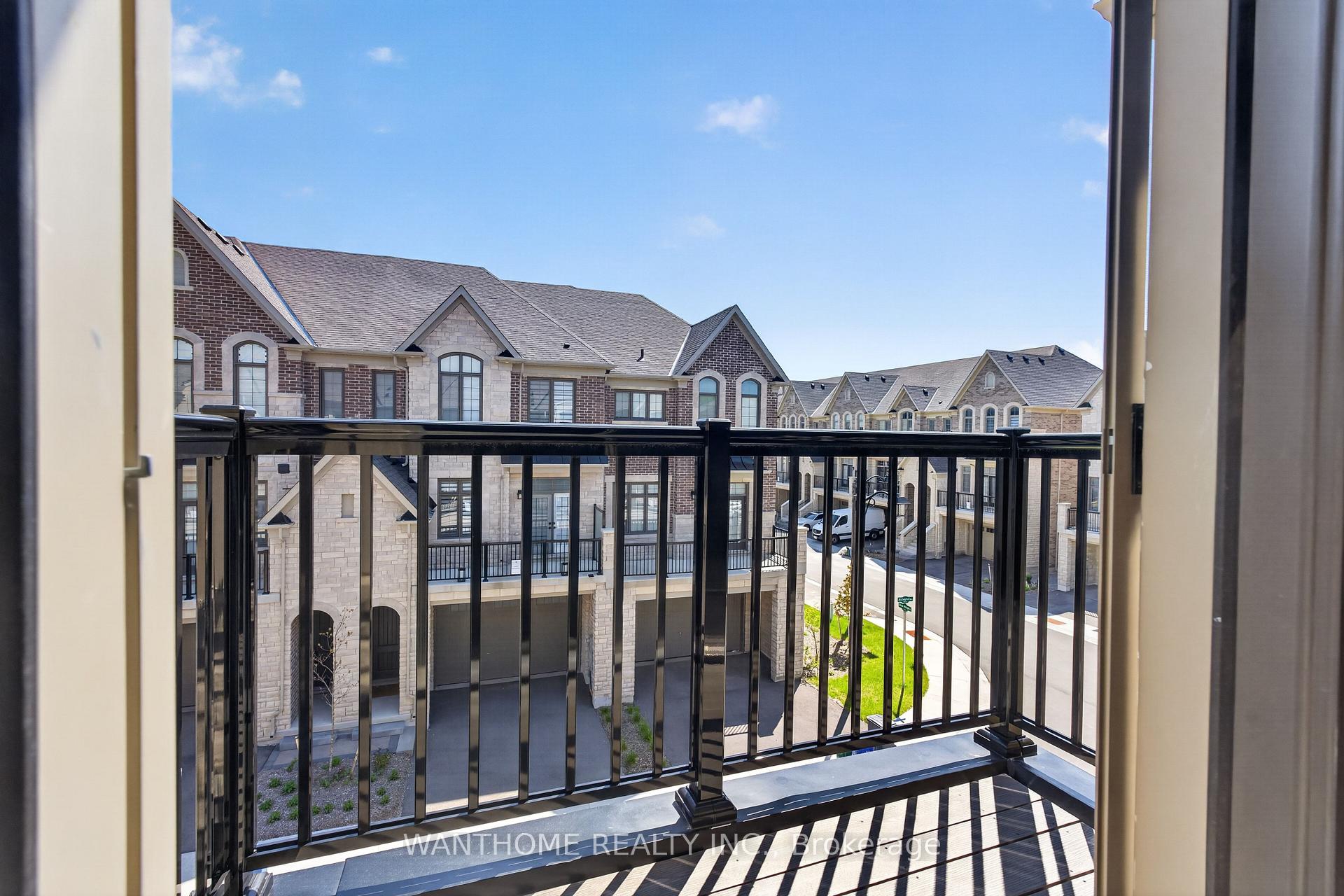 Photo 50 of 10 Abbey Hill Lane E, Markham, Rural Markham — HOMEH