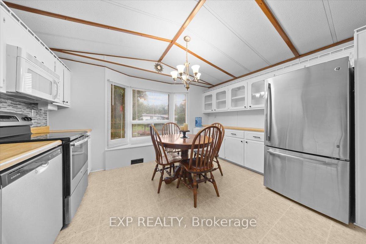 Photo 12 of 20 Pinewood Avenue, Beckwith, Beckwith Twp — HOMEH