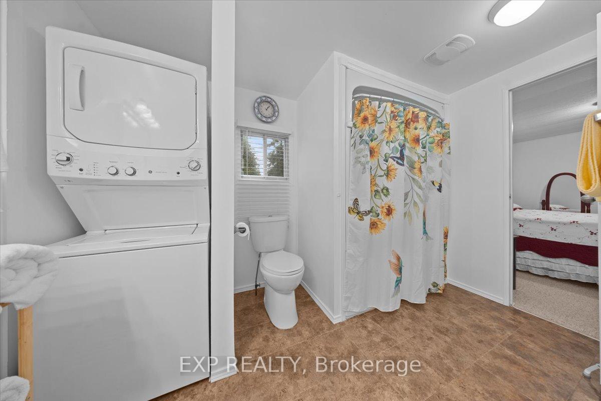 Photo 22 of 20 Pinewood Avenue, Beckwith, Beckwith Twp — HOMEH