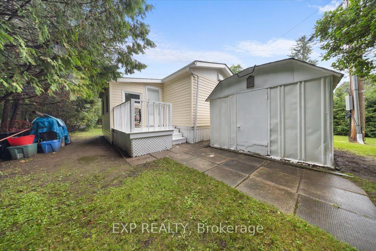 Photo 26 of 20 Pinewood Avenue, Beckwith, Beckwith Twp — HOMEH