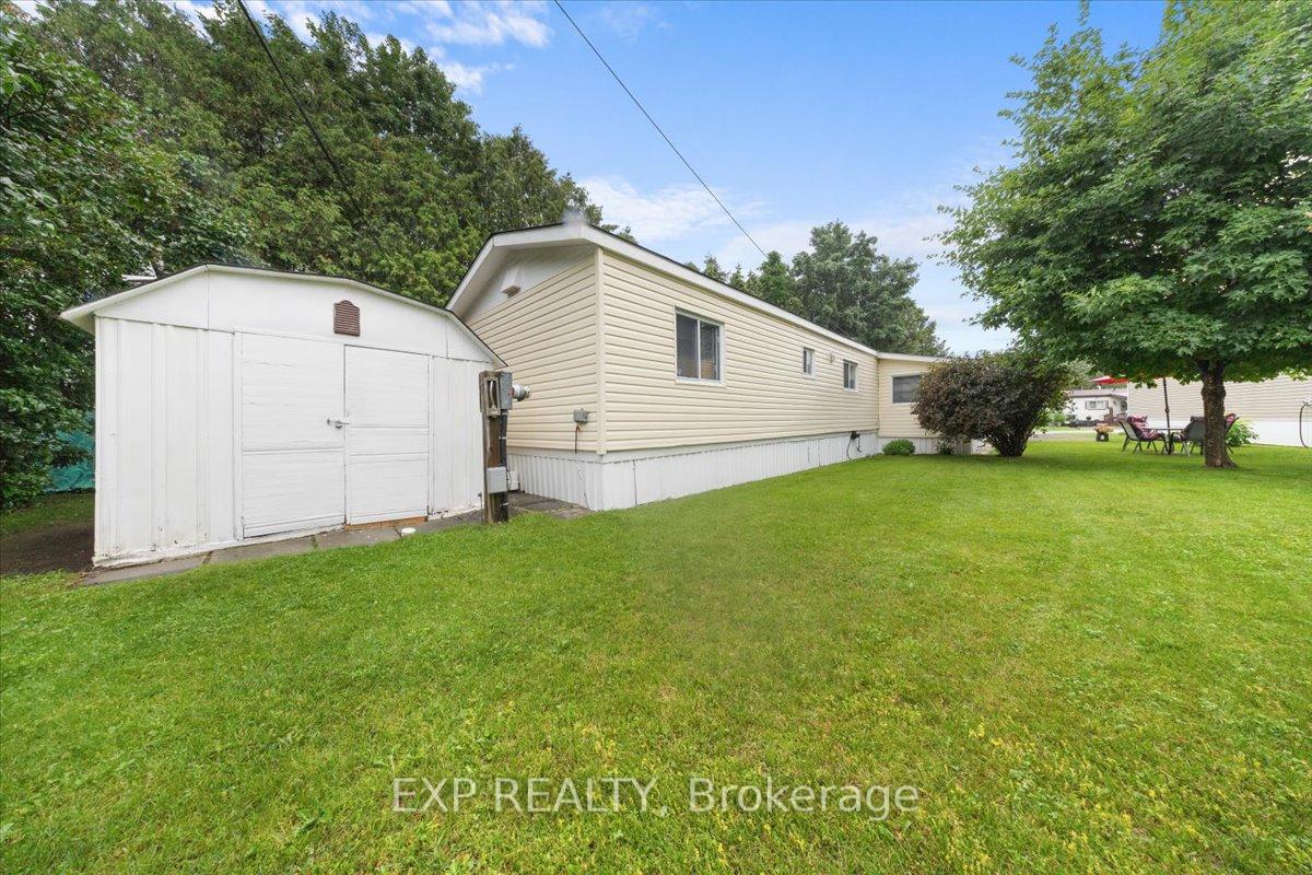 Photo 28 of 20 Pinewood Avenue, Beckwith, Beckwith Twp — HOMEH