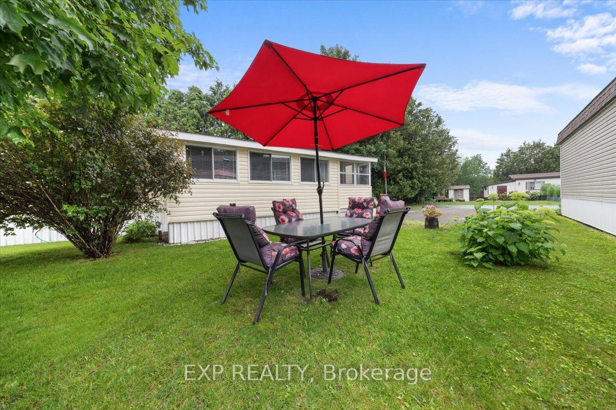Photo 29 of 20 Pinewood Avenue, Beckwith, Beckwith Twp — HOMEH