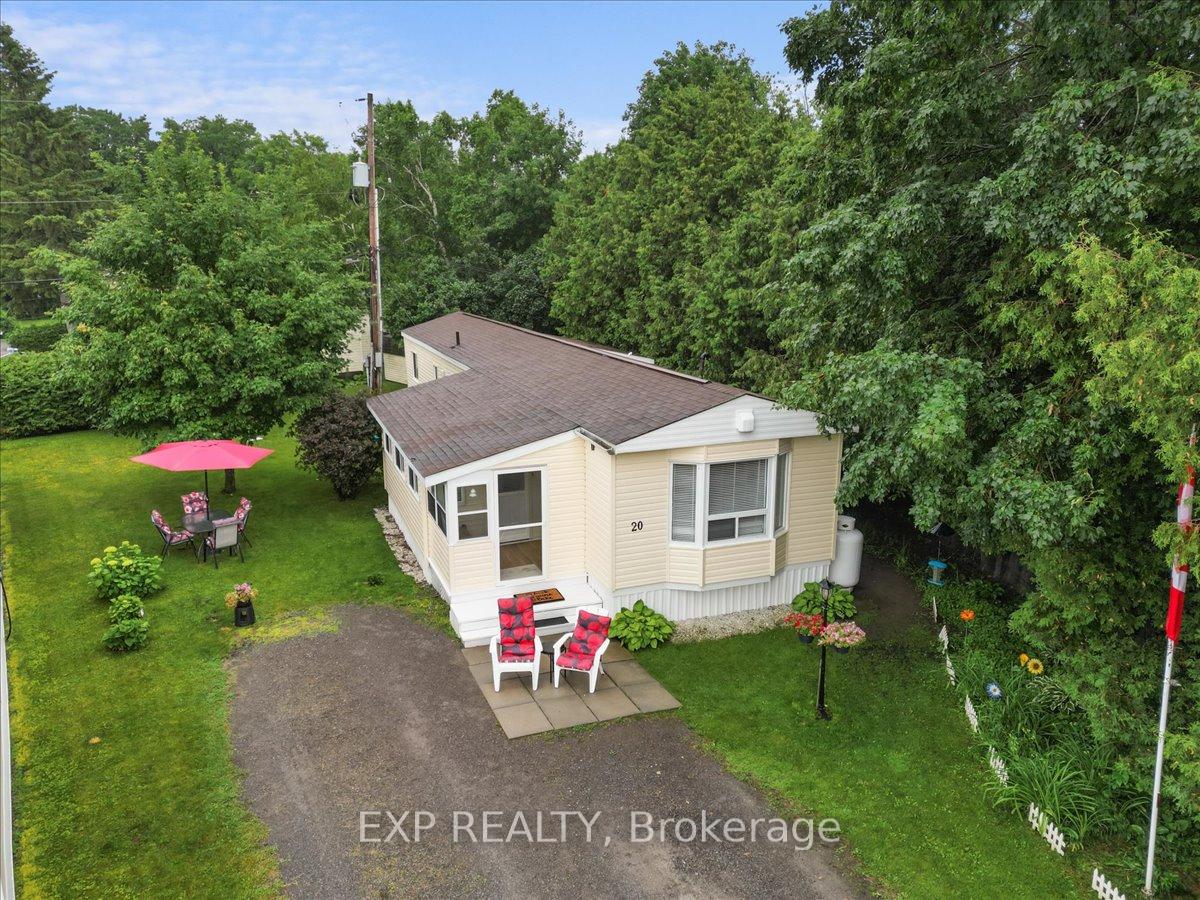 Photo 31 of 20 Pinewood Avenue, Beckwith, Beckwith Twp — HOMEH