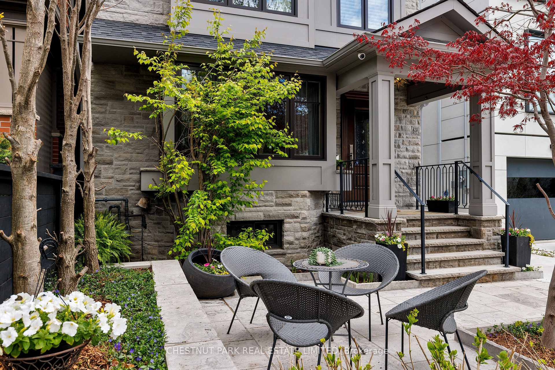 Photo 2 of 21 Cornish Road, Toronto, Rosedale-Moore Park — HOMEH