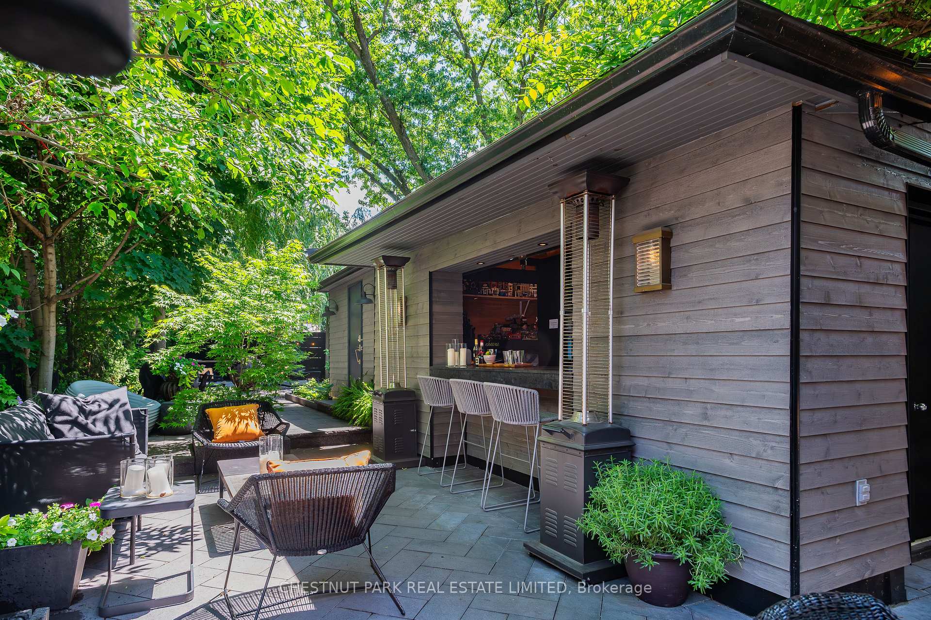 Photo 24 of 21 Cornish Road, Toronto, Rosedale-Moore Park — HOMEH