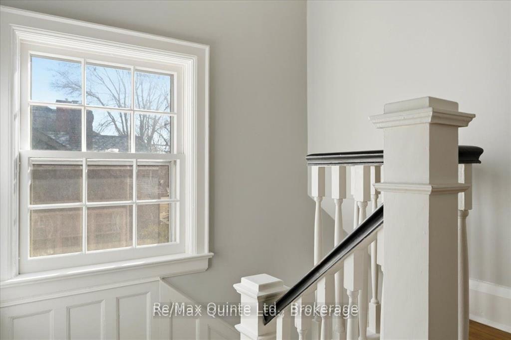 Photo 32 of 238 Victoria Avenue, Belleville, Belleville Ward — HOMEH