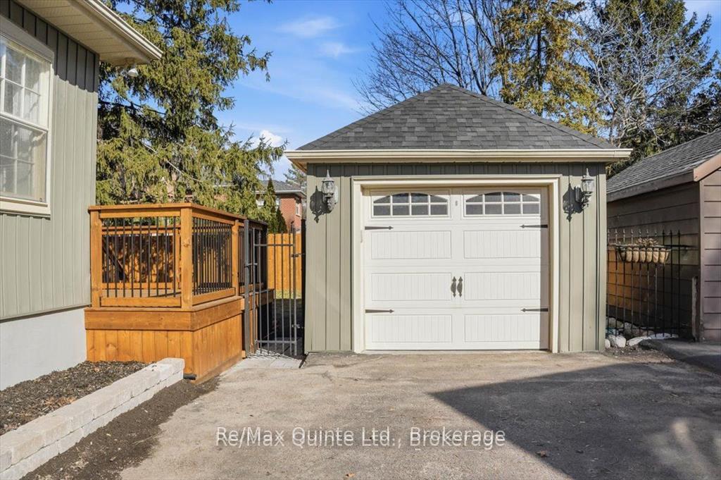 Photo 47 of 238 Victoria Avenue, Belleville, Belleville Ward — HOMEH