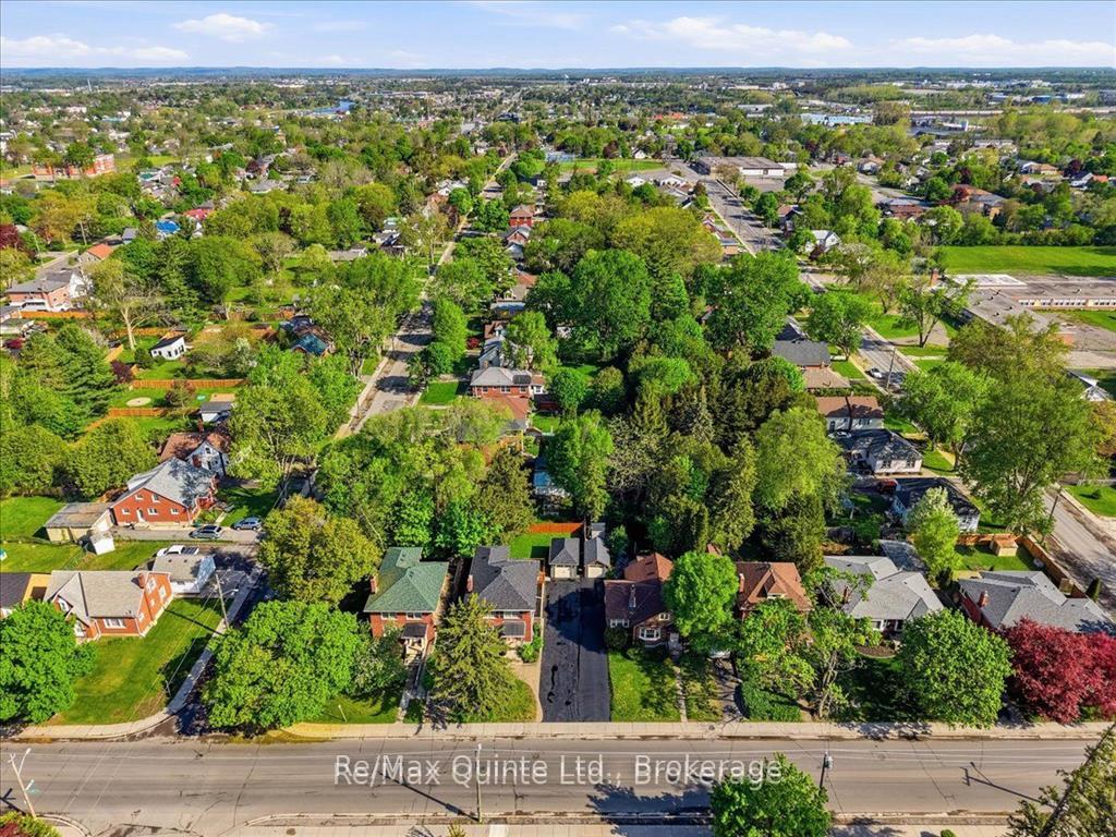 Photo 53 of 238 Victoria Avenue, Belleville, Belleville Ward — HOMEH