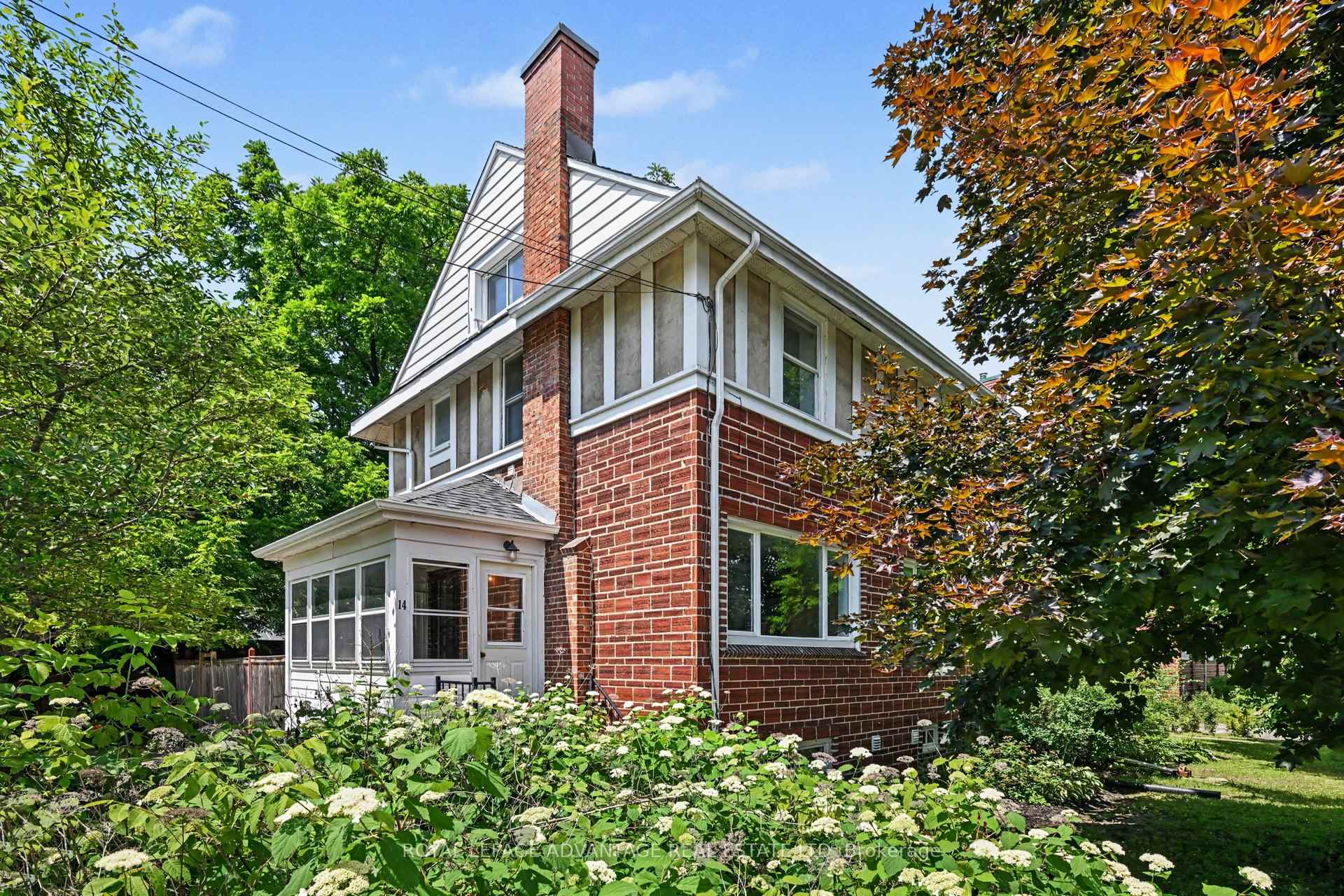 Photo of 14 Beckwith Street E