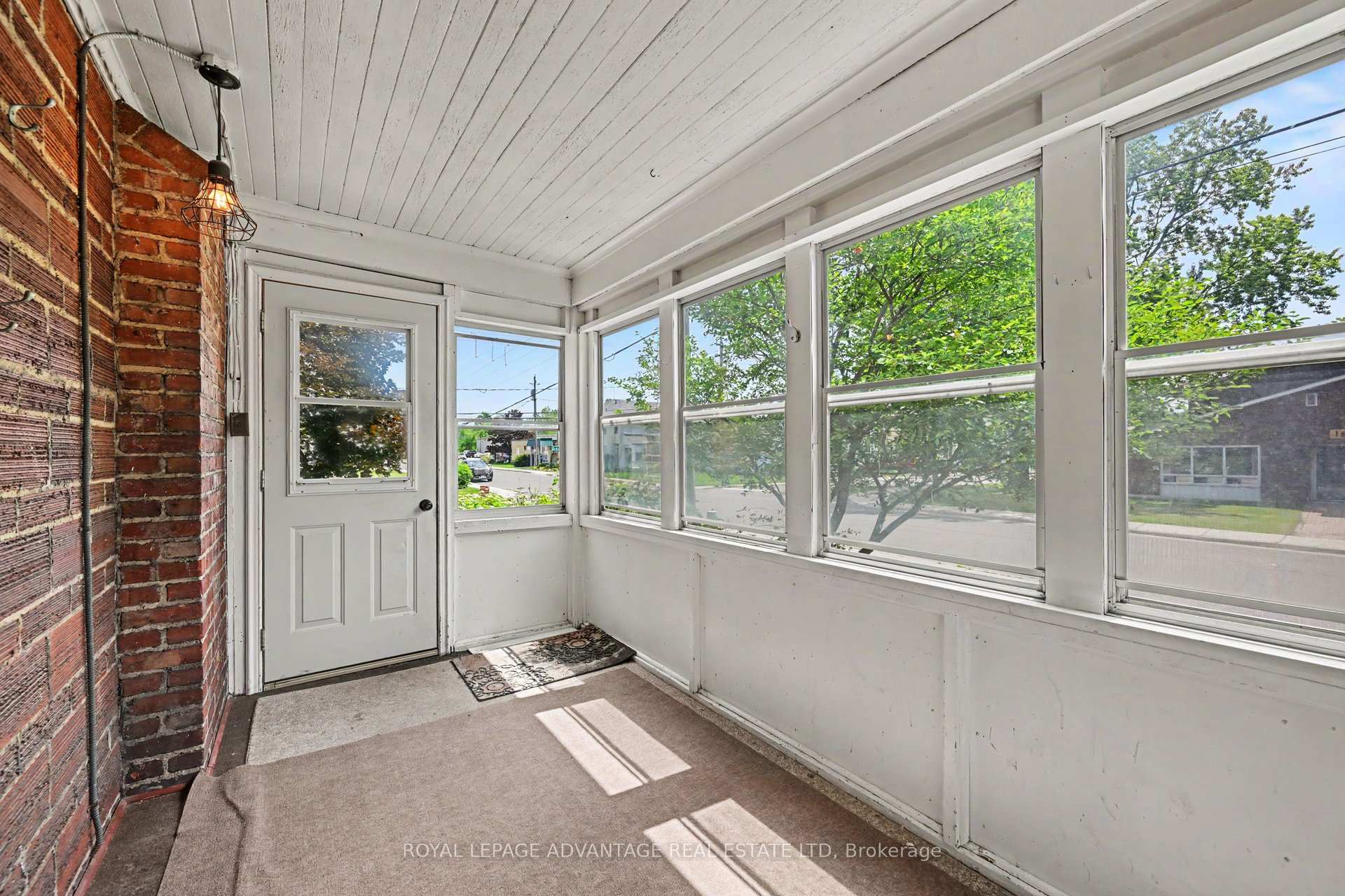 Photo 4 of 14 Beckwith Street E, Perth, Perth — HOMEH