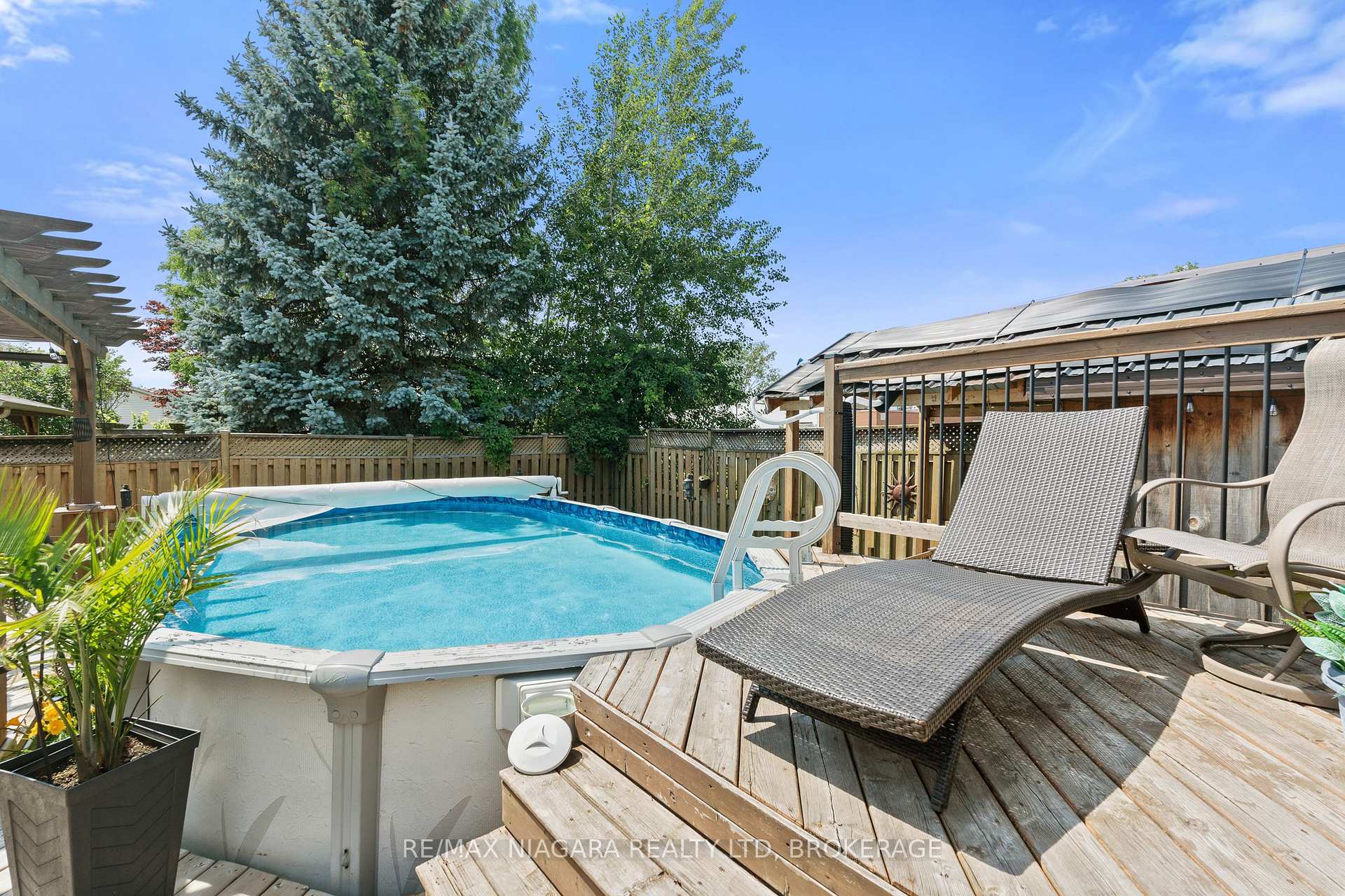 Photo 2 of 5991 Andrea Drive, Niagara Falls, West Wood — HOMEH