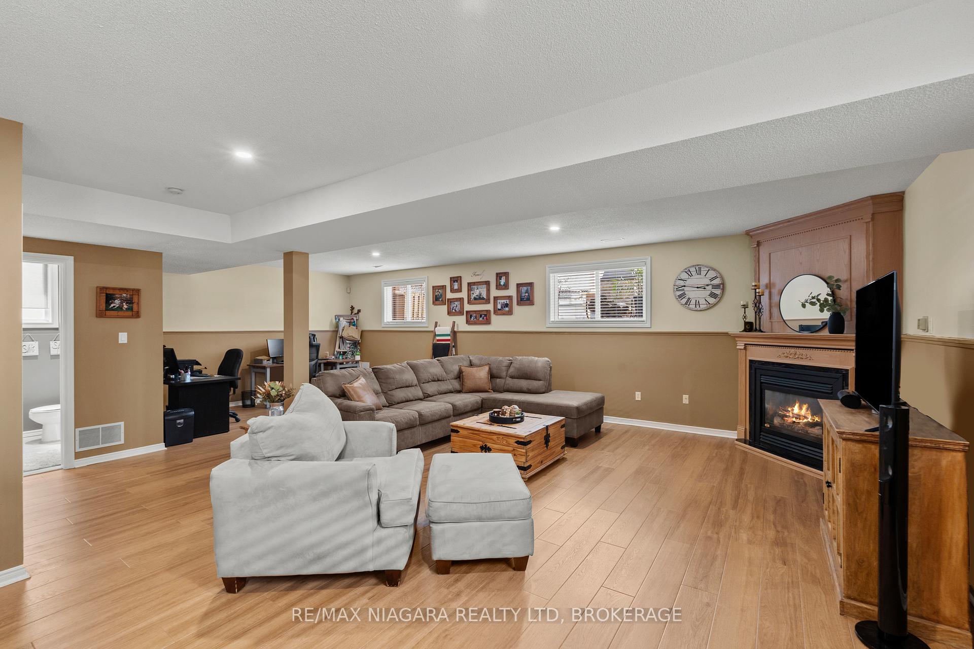 Photo 19 of 5991 Andrea Drive, Niagara Falls, West Wood — HOMEH