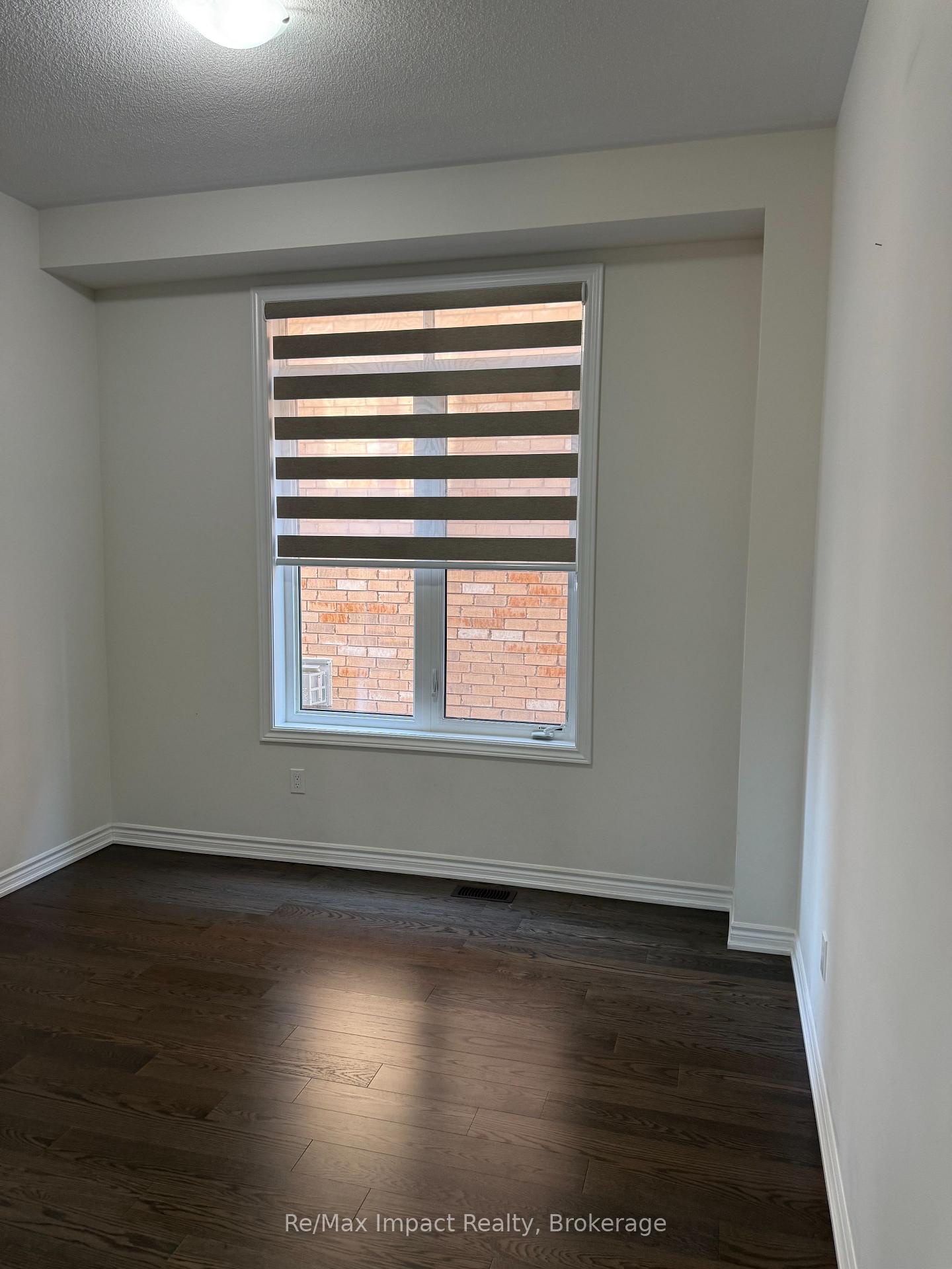Photo 12 of 166 Auckland Drive, Whitby, Rural Whitby — HOMEH