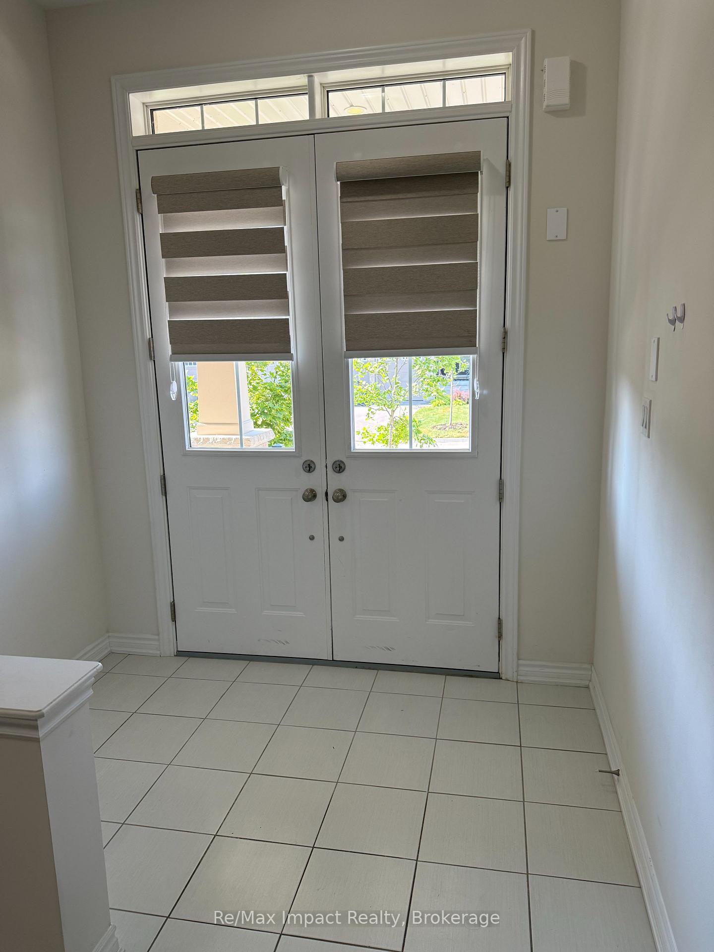 Photo 19 of 166 Auckland Drive, Whitby, Rural Whitby — HOMEH