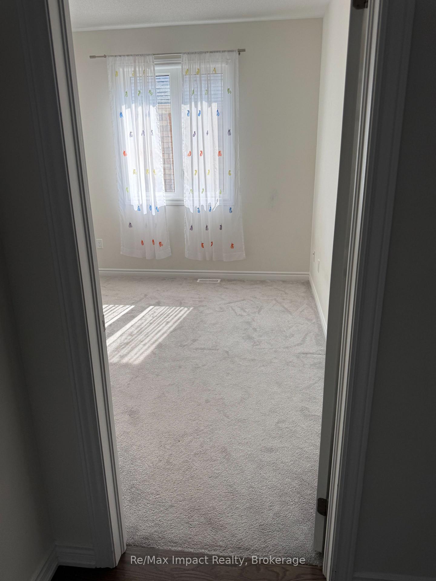 Photo 28 of 166 Auckland Drive, Whitby, Rural Whitby — HOMEH