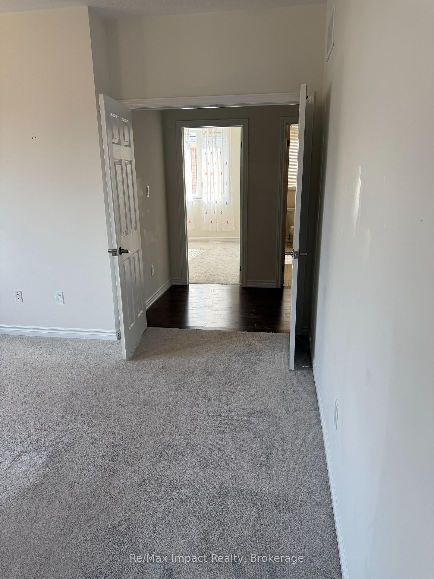 Photo 35 of 166 Auckland Drive, Whitby, Rural Whitby — HOMEH