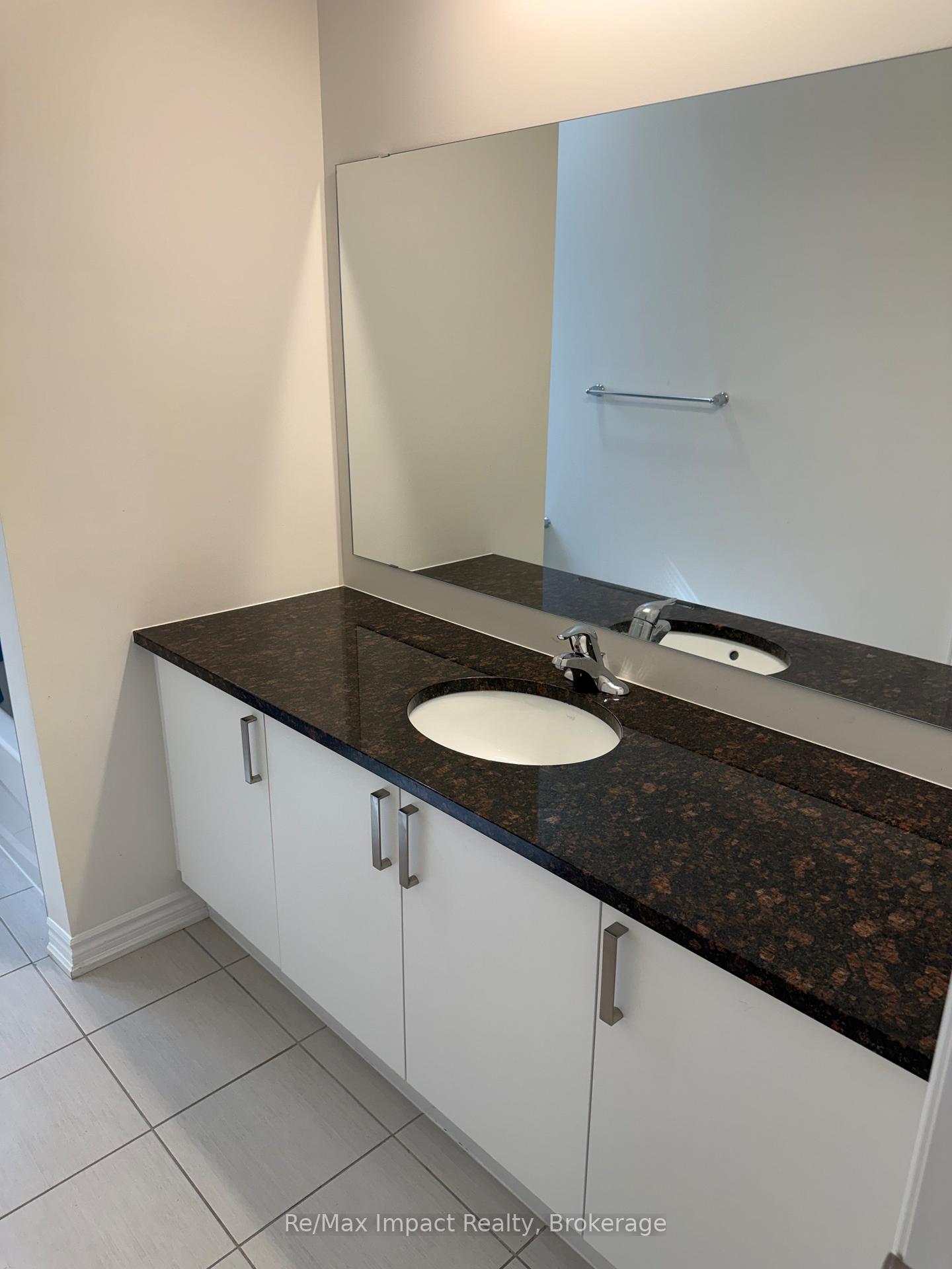 Photo 37 of 166 Auckland Drive, Whitby, Rural Whitby — HOMEH
