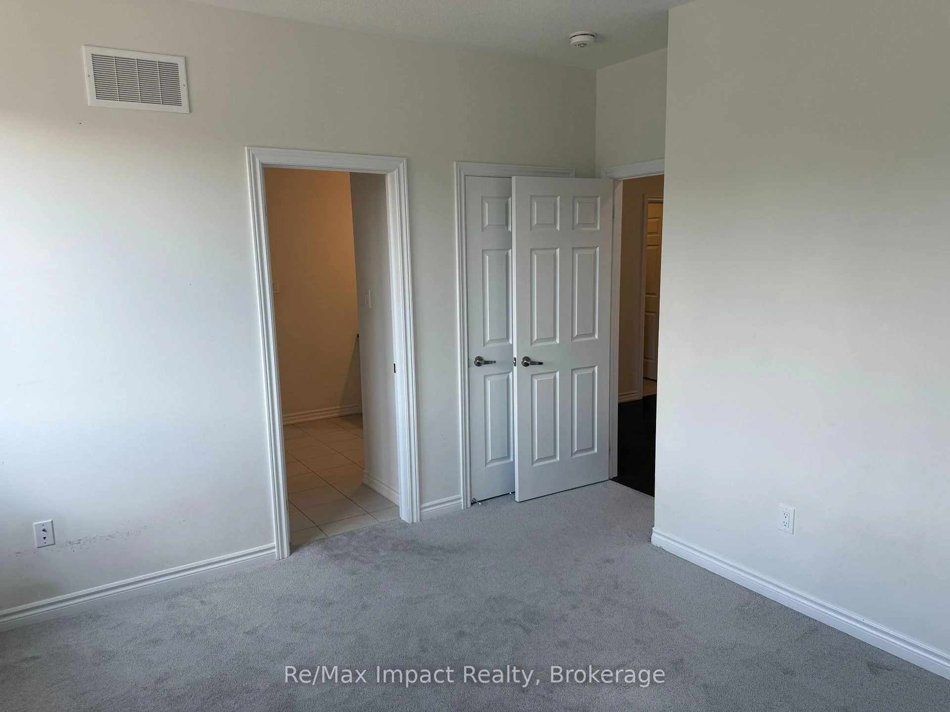 Photo 52 of 166 Auckland Drive, Whitby, Rural Whitby — HOMEH