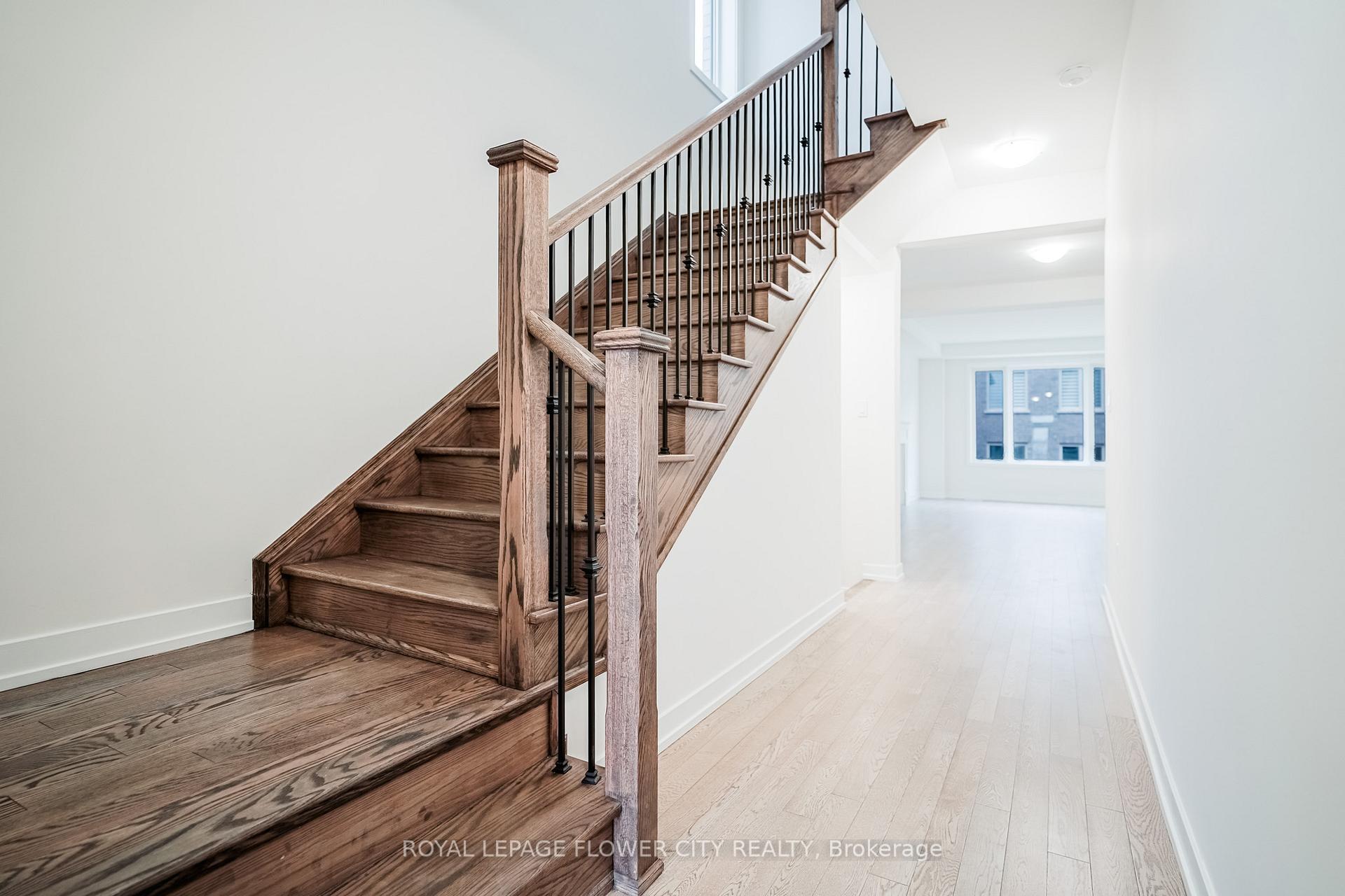 Photo 8 of 137 Henshaw Drive, Erin — HOMEH