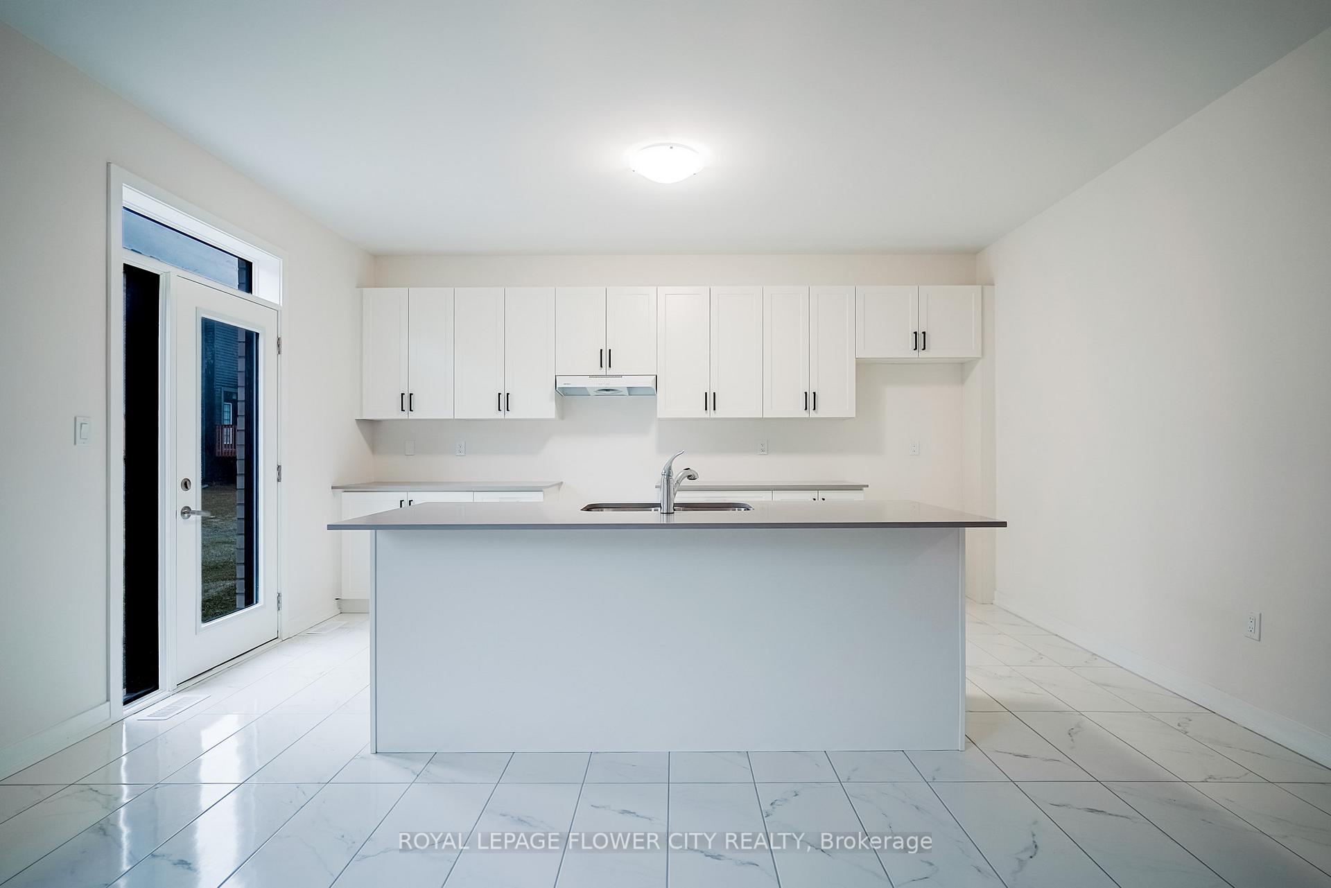 Photo 15 of 137 Henshaw Drive, Erin — HOMEH
