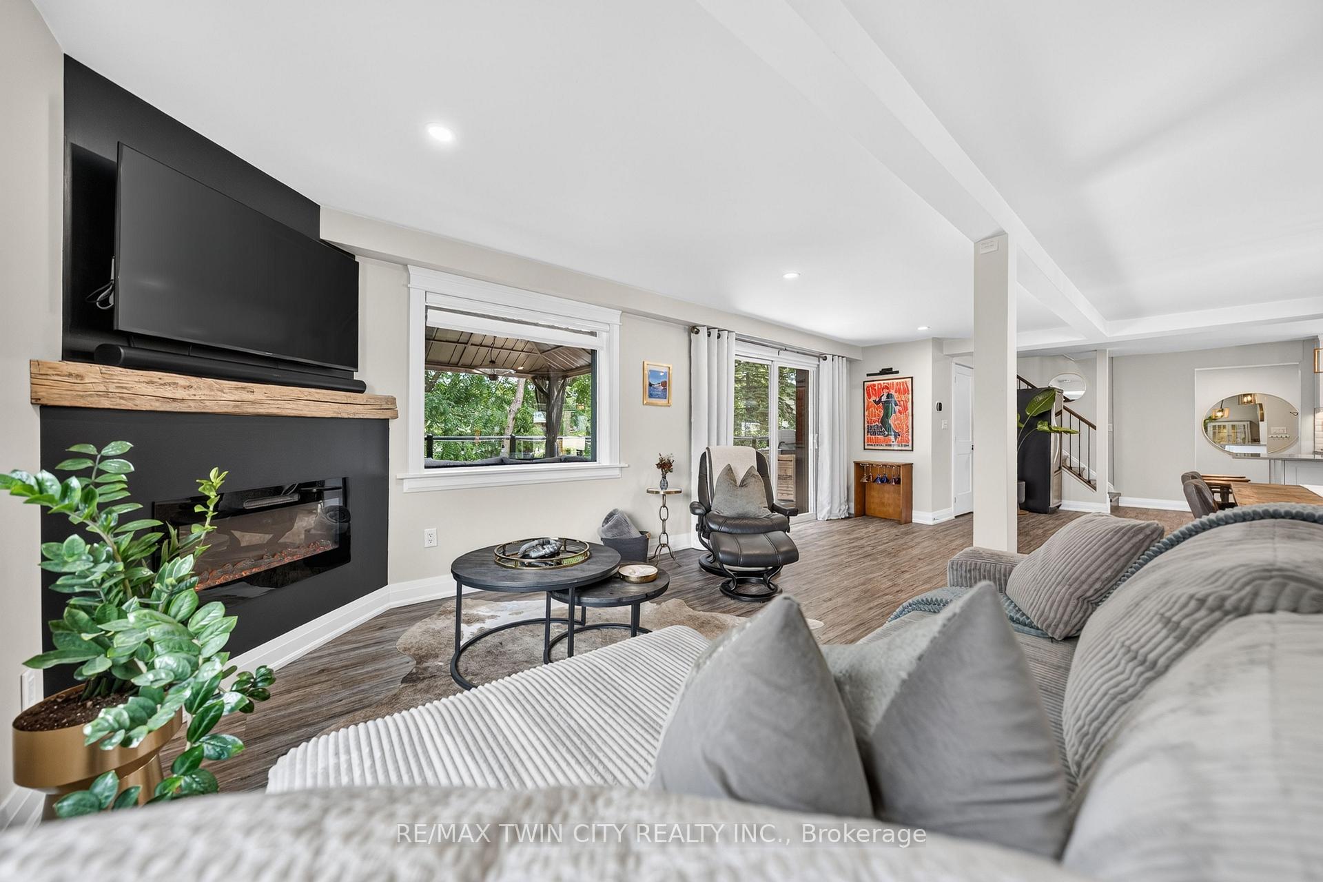 Photo 9 of 20 David Street, Wellesley — HOMEH