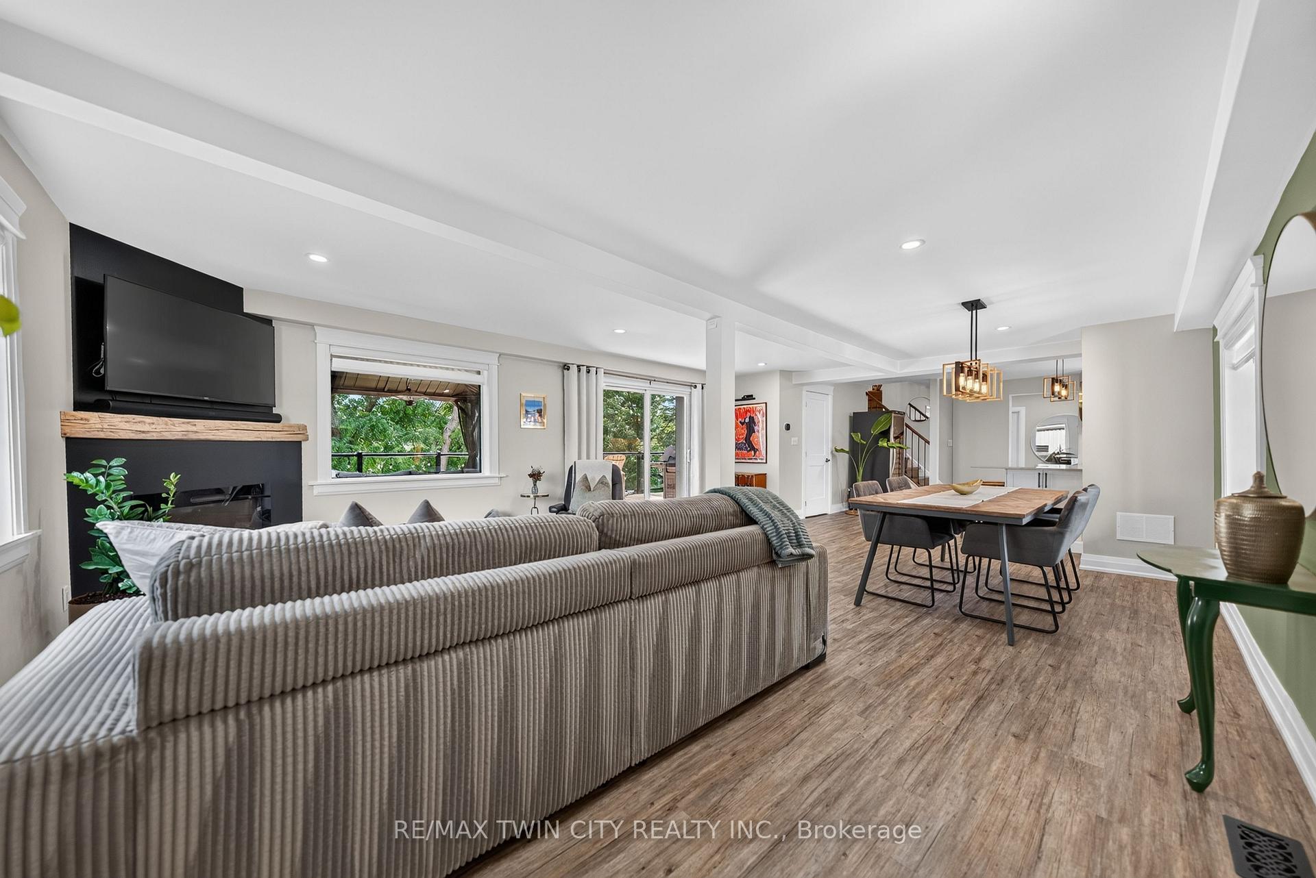 Photo 11 of 20 David Street, Wellesley — HOMEH