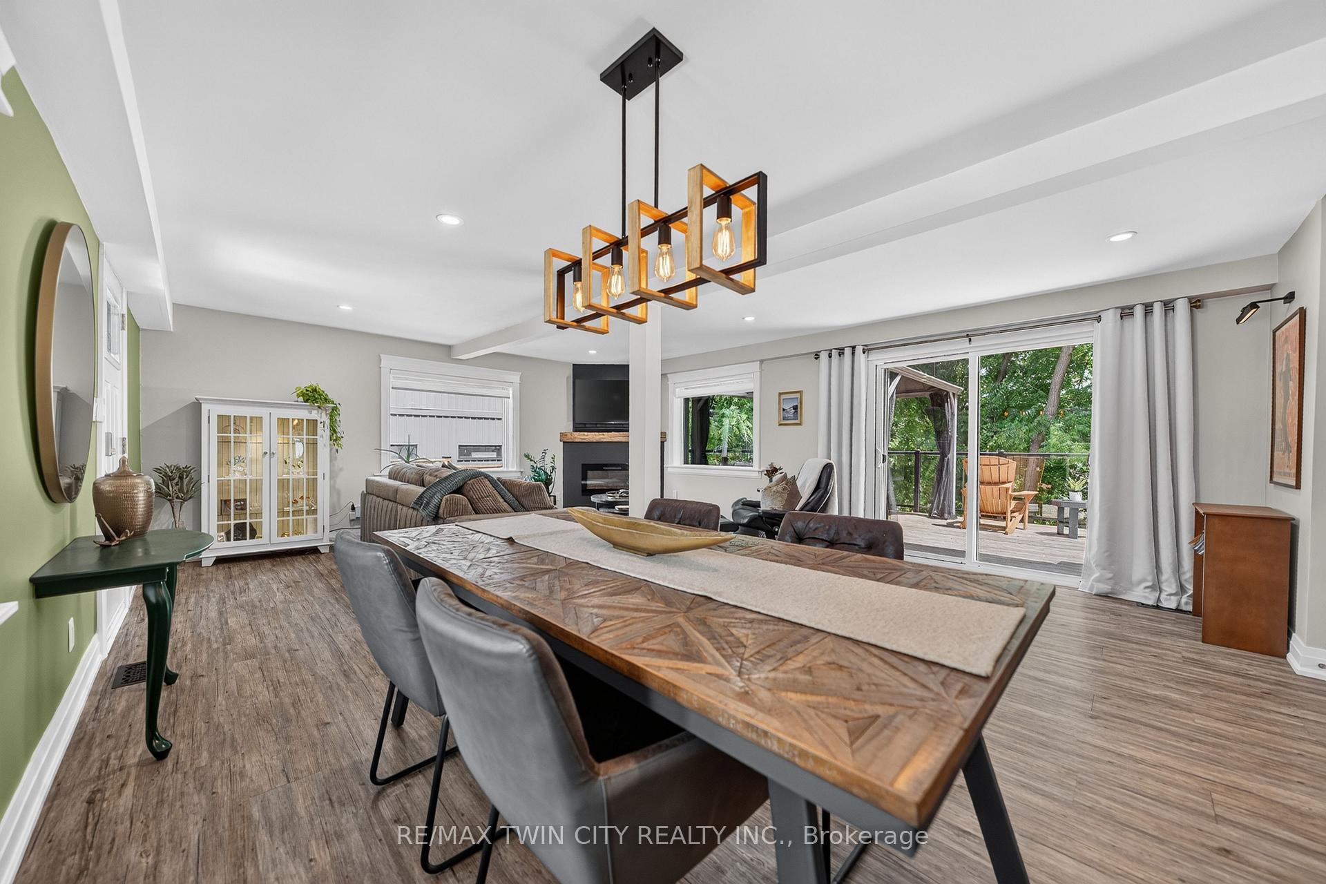 Photo 13 of 20 David Street, Wellesley — HOMEH
