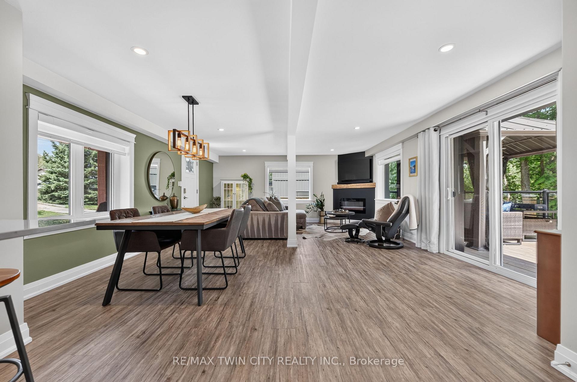Photo 14 of 20 David Street, Wellesley — HOMEH
