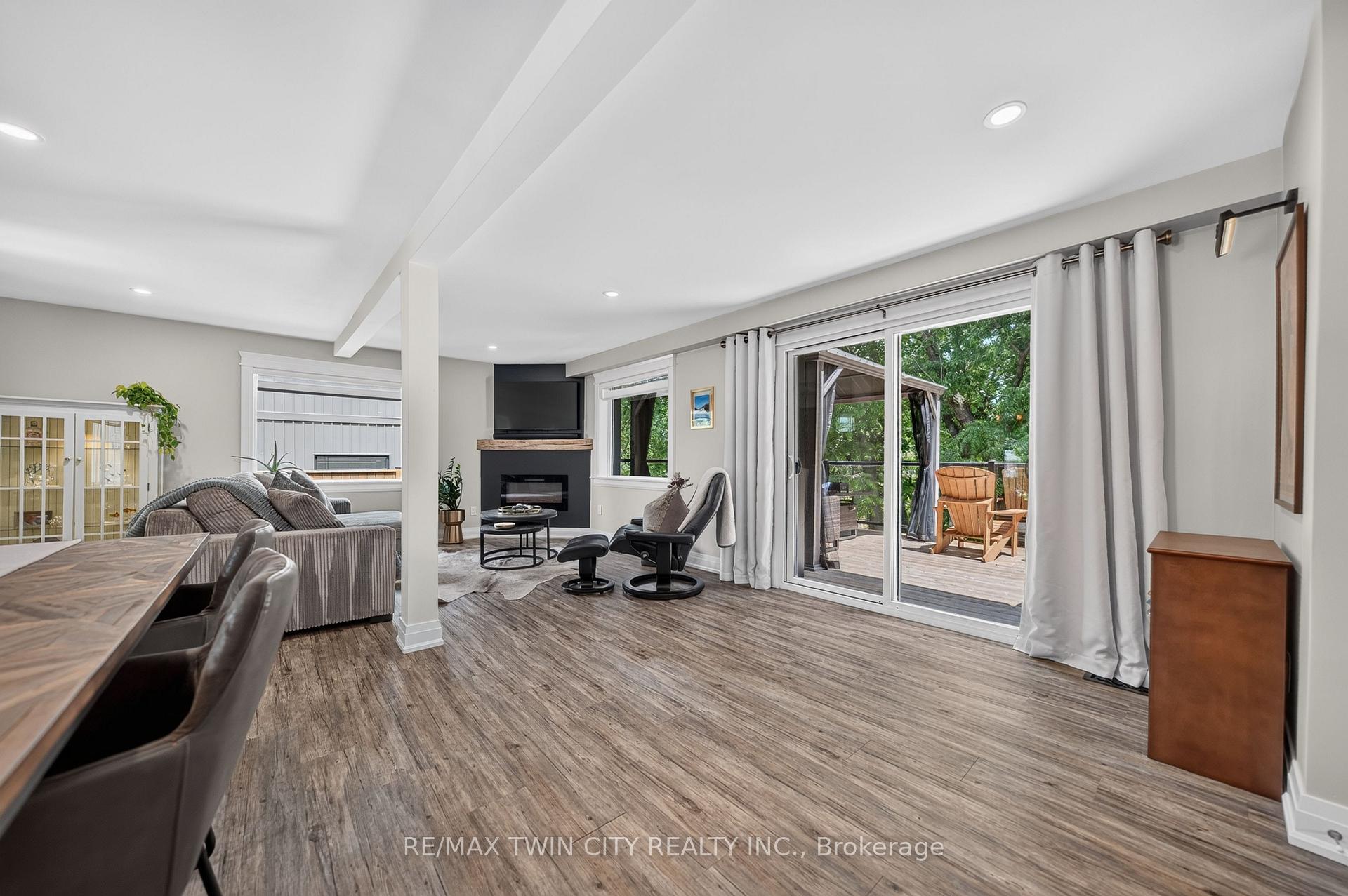 Photo 15 of 20 David Street, Wellesley — HOMEH