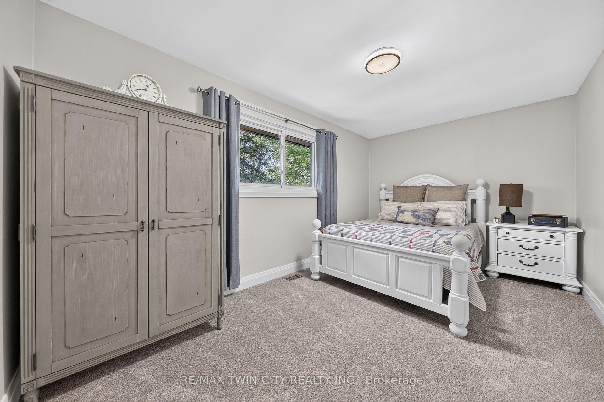 Photo 31 of 20 David Street, Wellesley — HOMEH