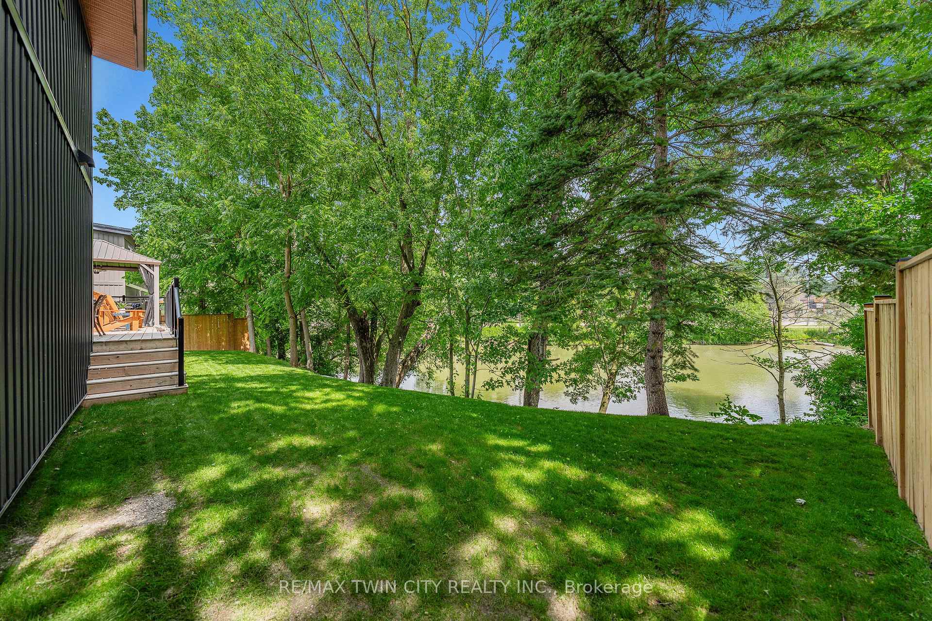 Photo 42 of 20 David Street, Wellesley — HOMEH