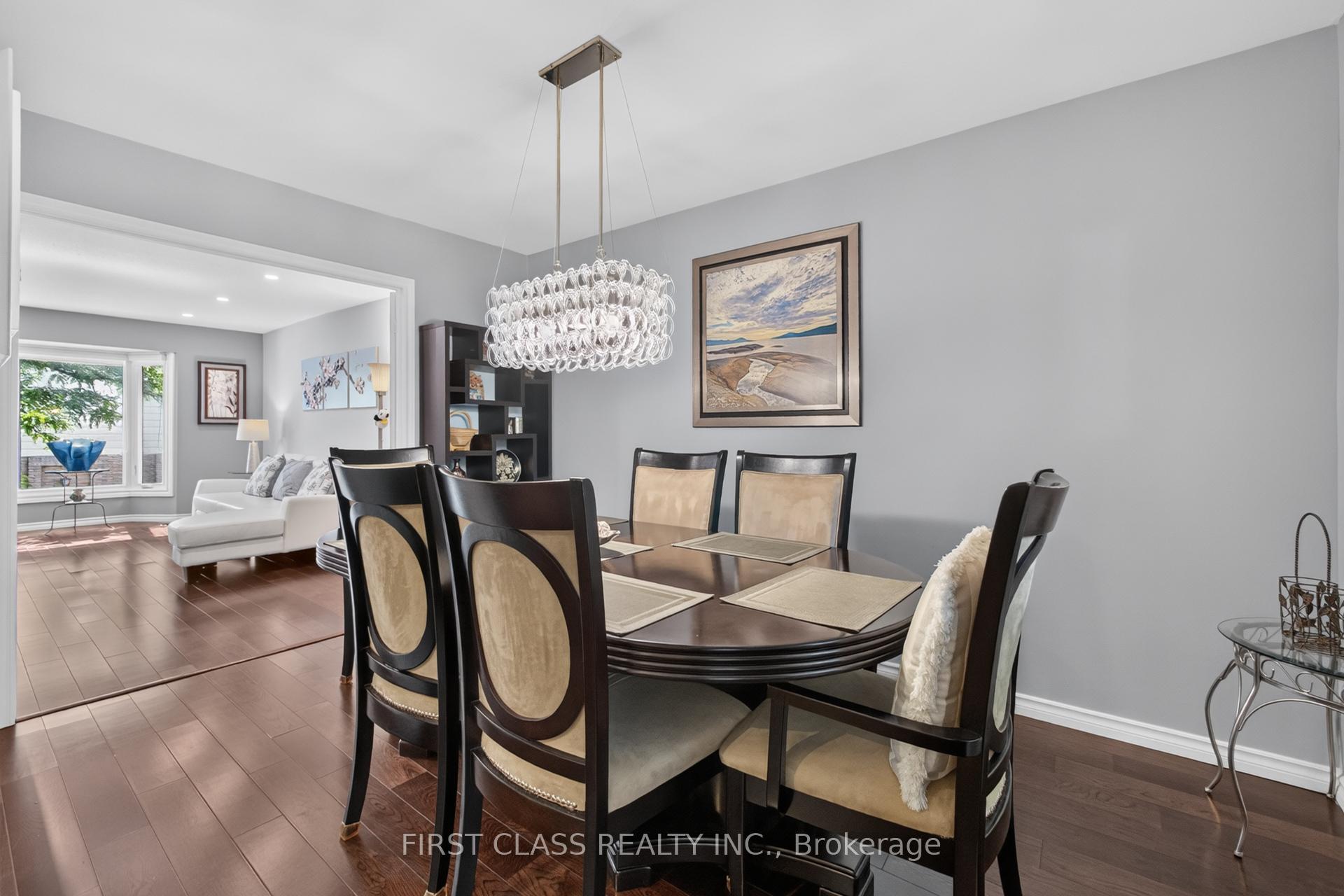 Photo 15 of 202 Royal Orchard Boulevard, Markham, Royal Orchard — HOMEH