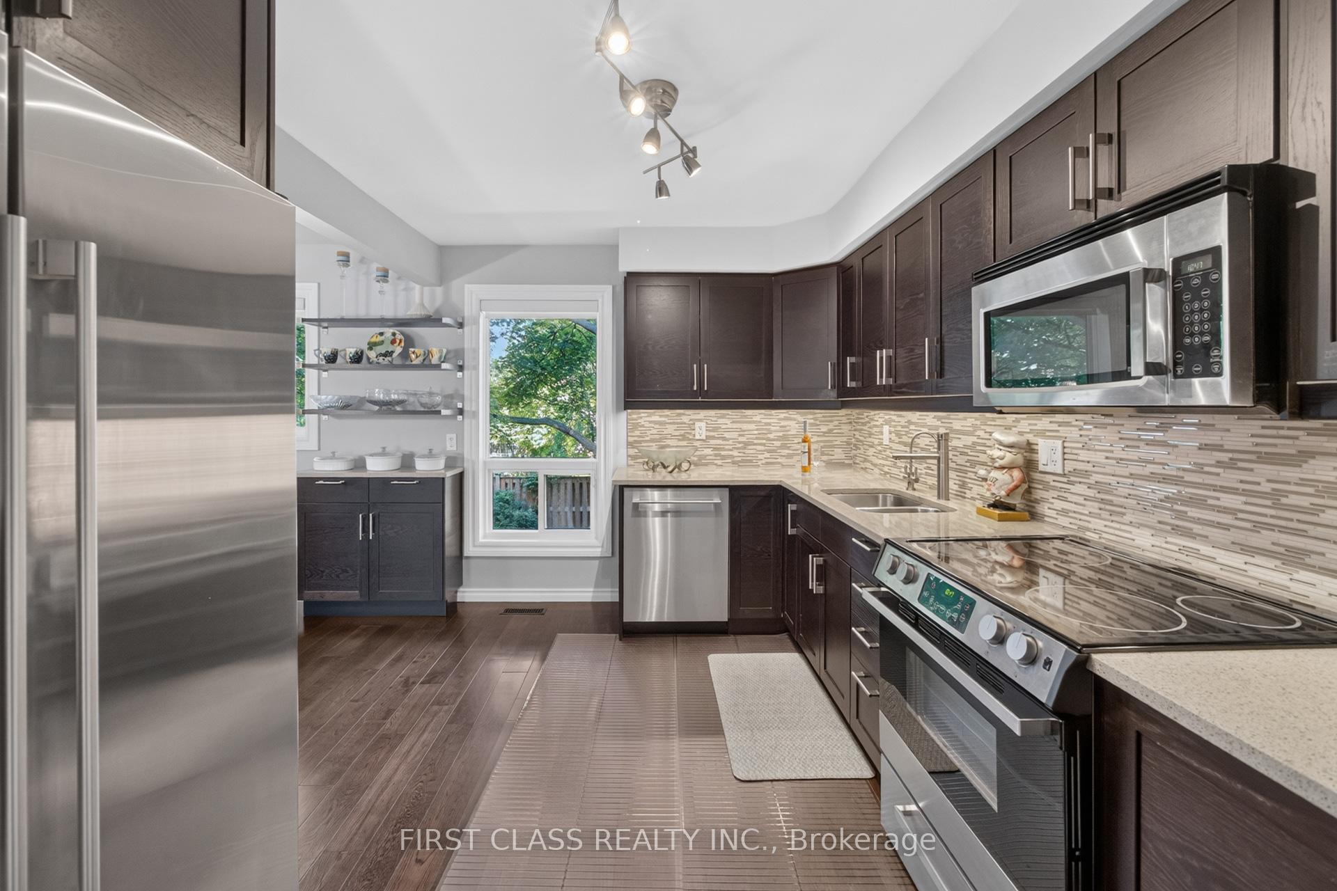 Photo 23 of 202 Royal Orchard Boulevard, Markham, Royal Orchard — HOMEH