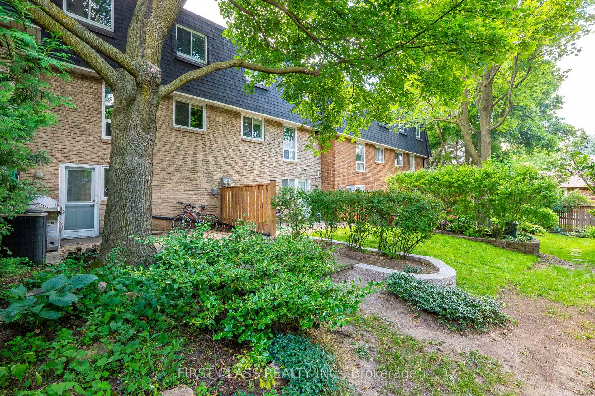 Photo 46 of 202 Royal Orchard Boulevard, Markham, Royal Orchard — HOMEH