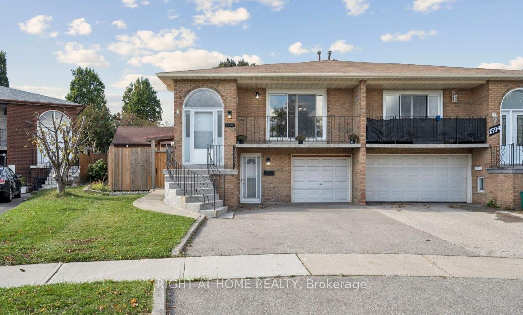Front of Unit Main, 1596 Corkstone Glade