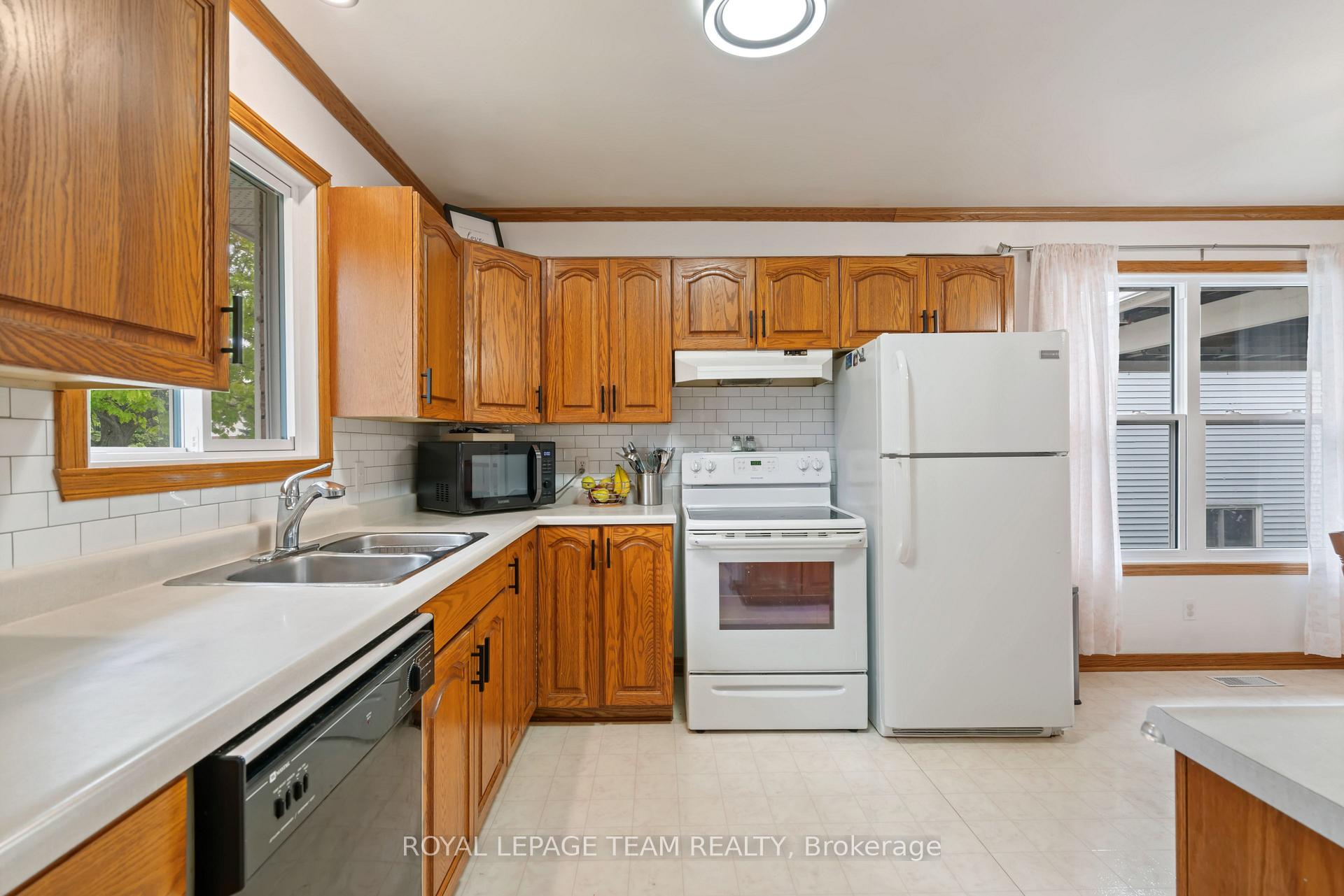 Photo 12 of 1728 Branch Drive, Cornwall, Cornwall — HOMEH