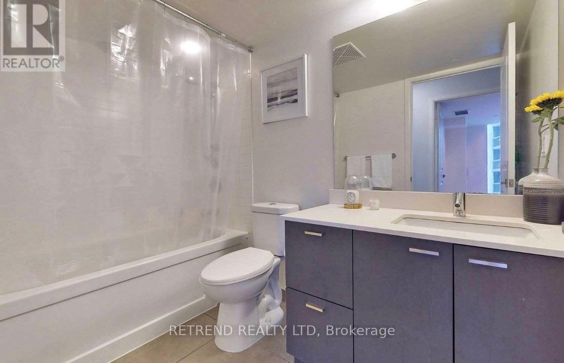 Photo 11 of Unit 802, 88 Sheppard Avenue, North York, Lansing-Westgate — HOMEH