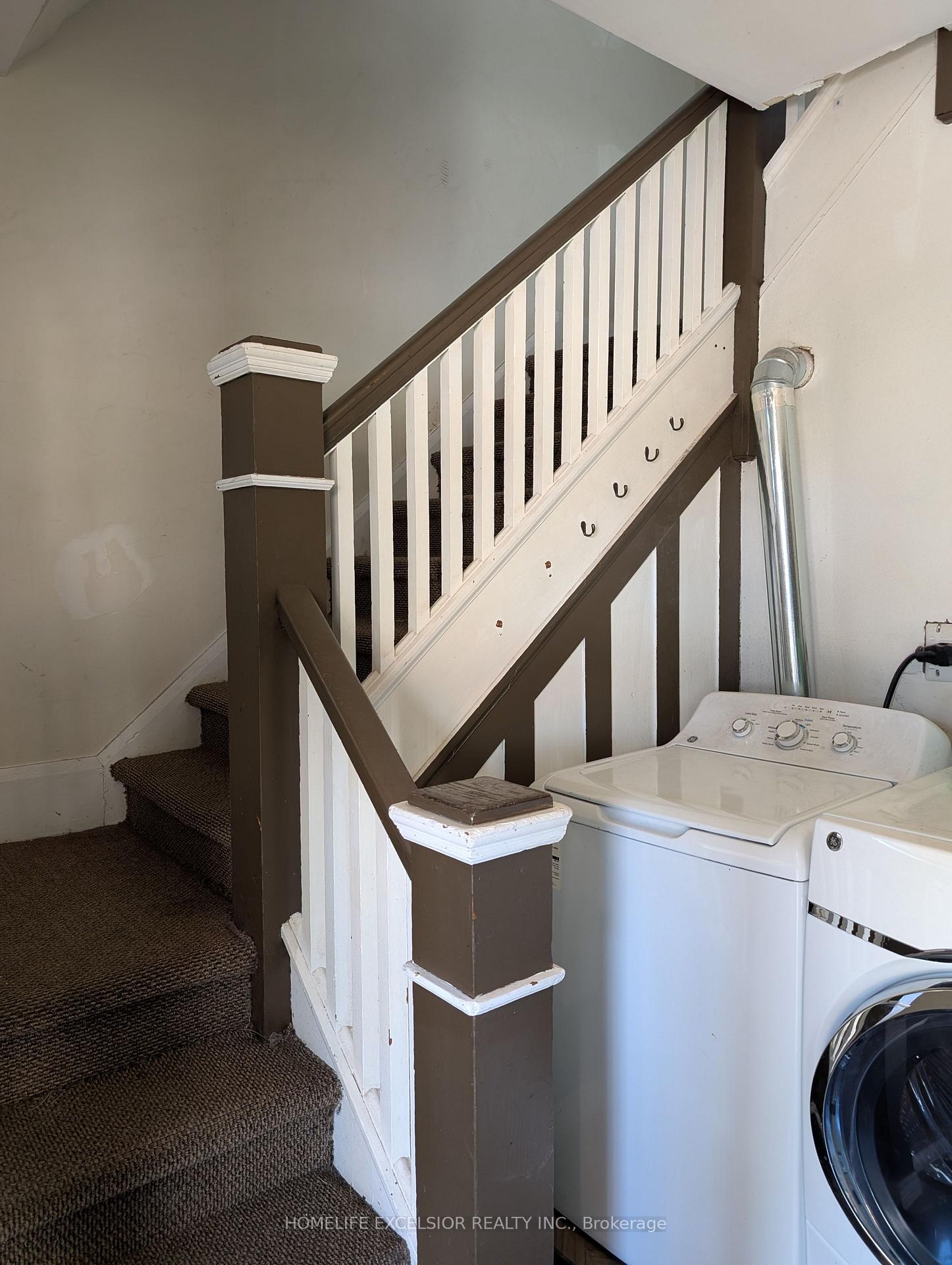 Photo 4 of Unit Upper, 20 Williams Street E, Oshawa, Centennial — HOMEH