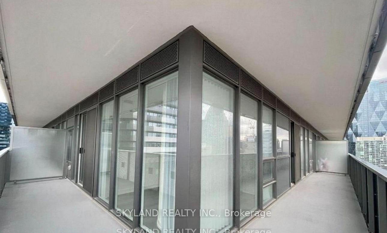 Photo 13 of Unit 2705, 55 Cooper Street, Toronto, Waterfront Communities — HOMEH