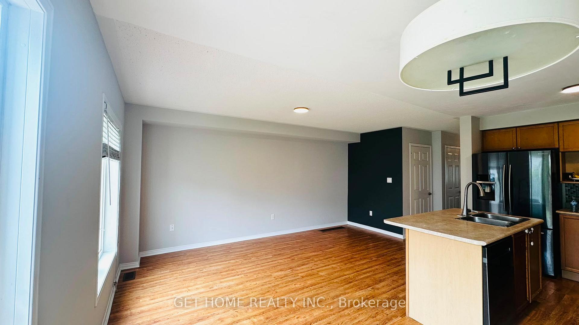 Photo 6 of 114 Bettina Place, Whitby, Rolling Acres — HOMEH