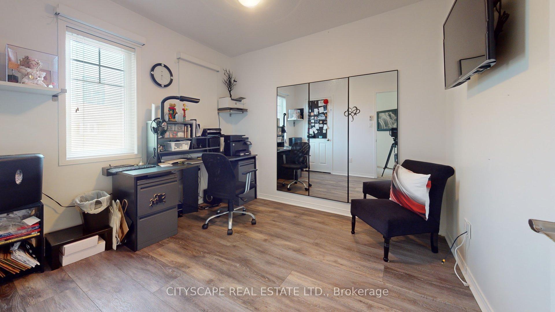 Photo 10 of 22 Windom Road, Toronto, Flemingdon Park — HOMEH