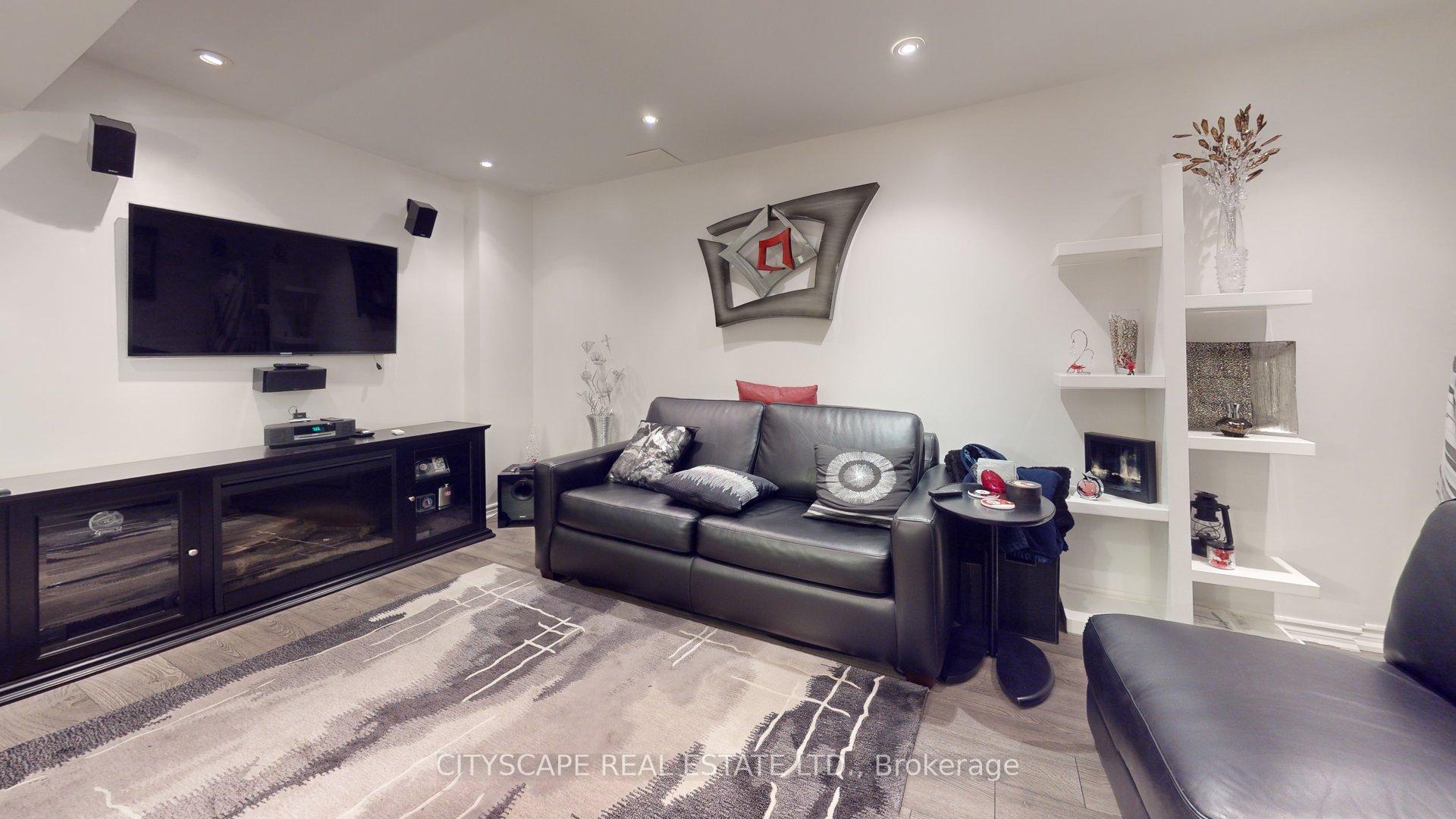 Photo 13 of 22 Windom Road, Toronto, Flemingdon Park — HOMEH