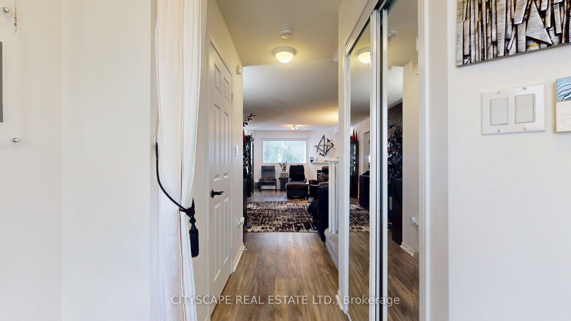 Photo 20 of 22 Windom Road, Toronto, Flemingdon Park — HOMEH