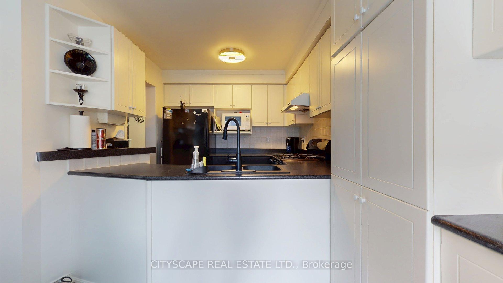 Photo 24 of 22 Windom Road, Toronto, Flemingdon Park — HOMEH