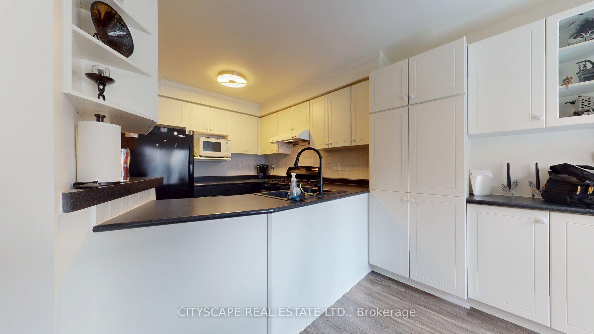 Photo 25 of 22 Windom Road, Toronto, Flemingdon Park — HOMEH