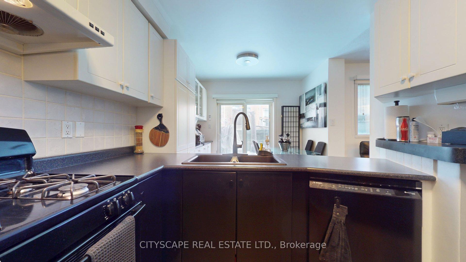 Photo 26 of 22 Windom Road, Toronto, Flemingdon Park — HOMEH