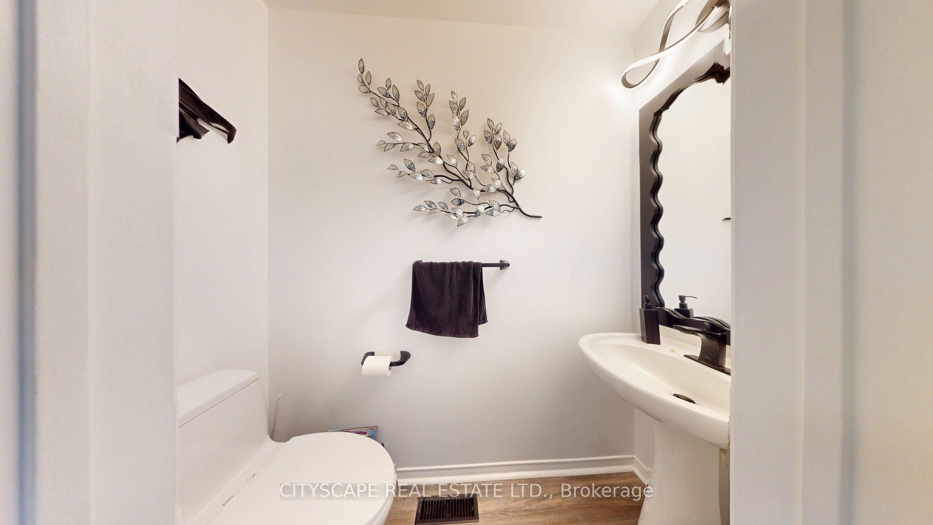Photo 27 of 22 Windom Road, Toronto, Flemingdon Park — HOMEH
